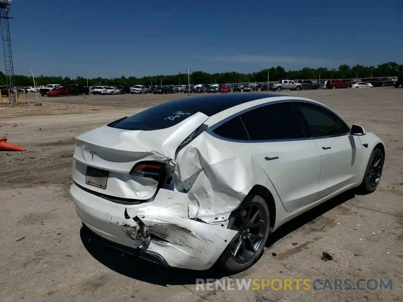 9 Photograph of a damaged car 5YJ3E1EA5LF706439 TESLA MODEL 3 2020