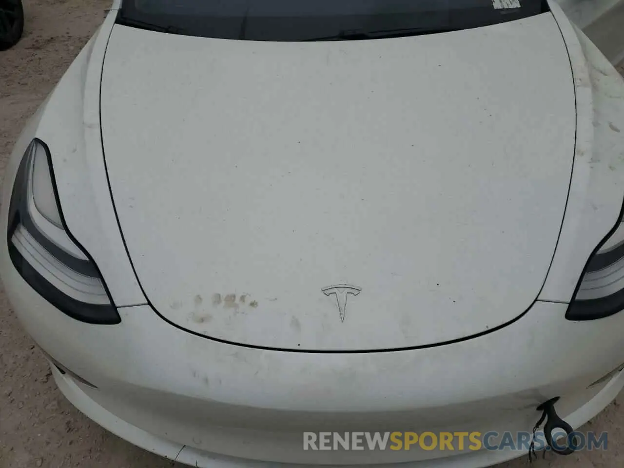 11 Photograph of a damaged car 5YJ3E1EA5LF706845 TESLA MODEL 3 2020