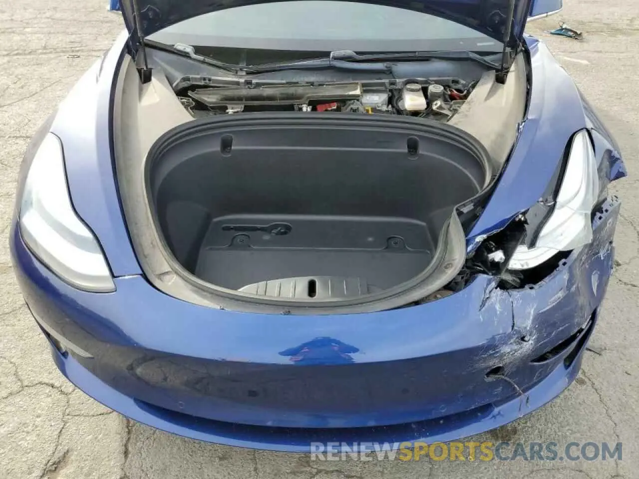 11 Photograph of a damaged car 5YJ3E1EA5LF707137 TESLA MODEL 3 2020