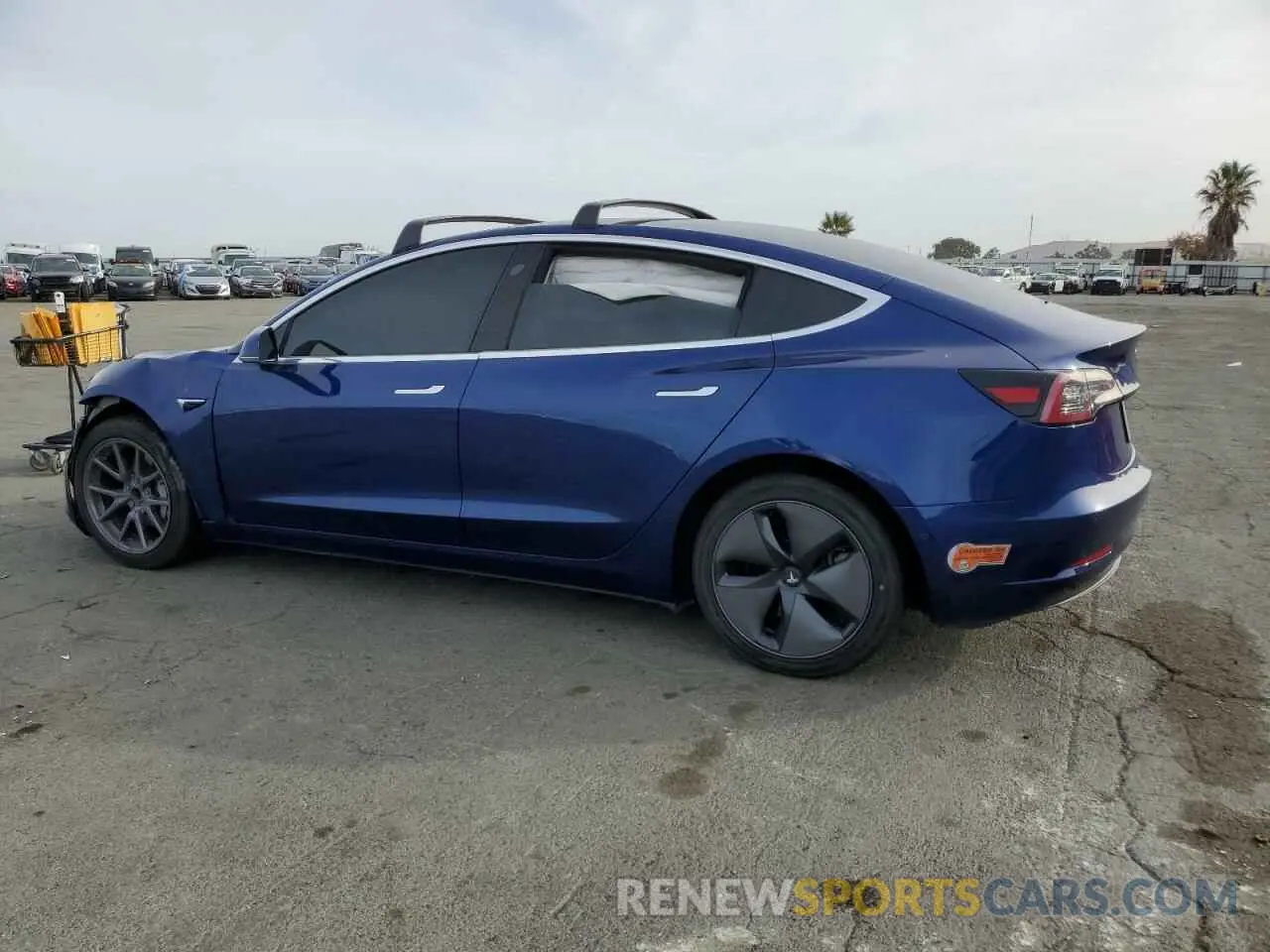 2 Photograph of a damaged car 5YJ3E1EA5LF707137 TESLA MODEL 3 2020