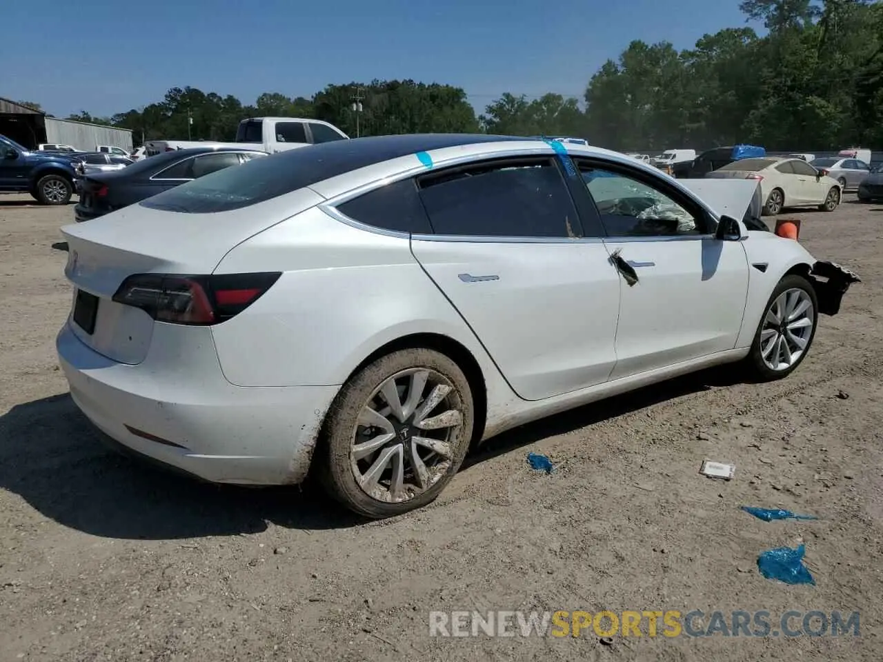 3 Photograph of a damaged car 5YJ3E1EA5LF708966 TESLA MODEL 3 2020
