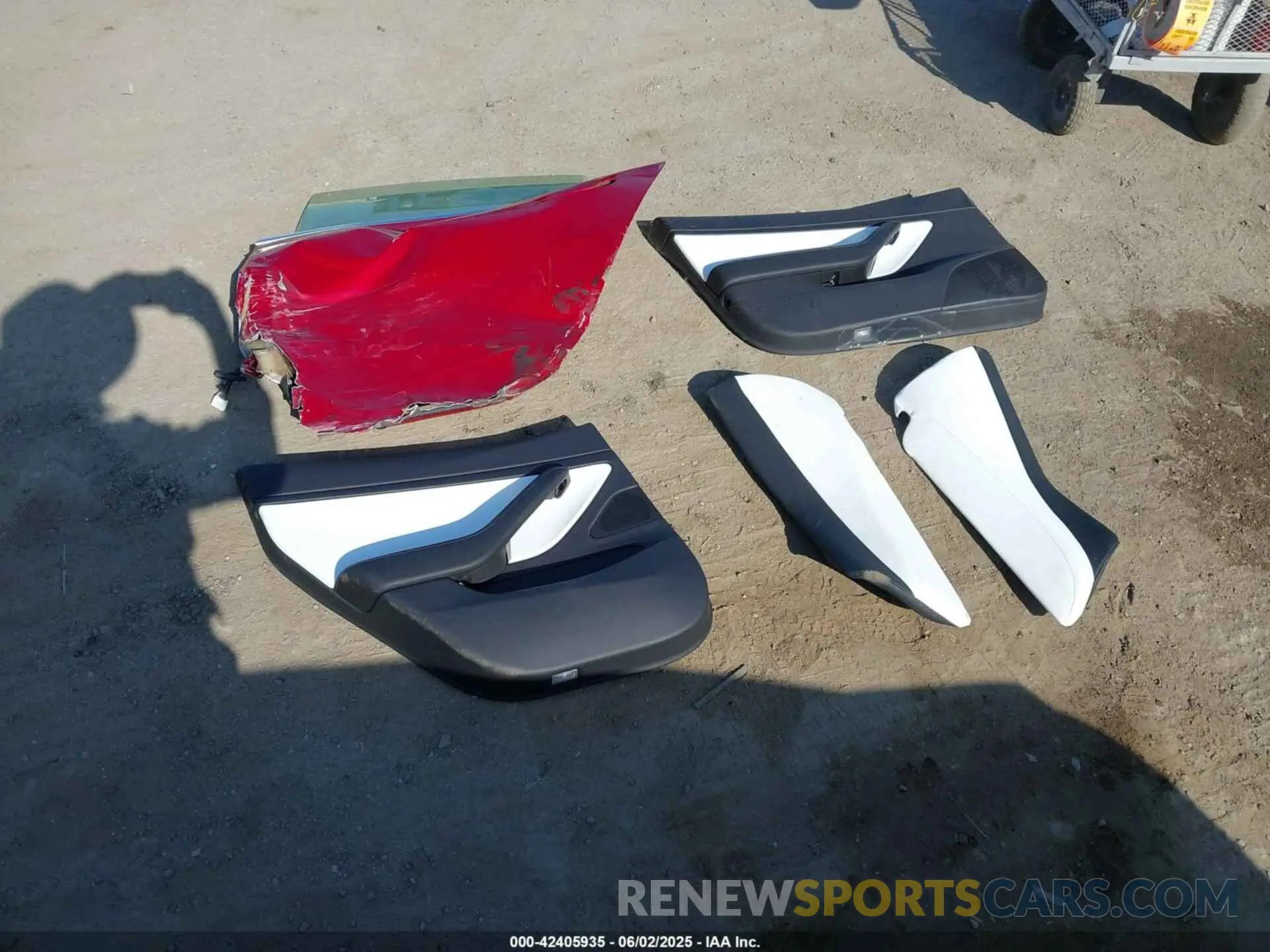 12 Photograph of a damaged car 5YJ3E1EA5LF710197 TESLA MODEL 3 2020