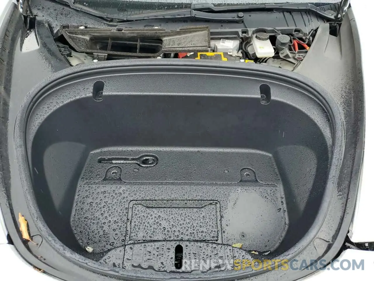 12 Photograph of a damaged car 5YJ3E1EA5LF717635 TESLA MODEL 3 2020