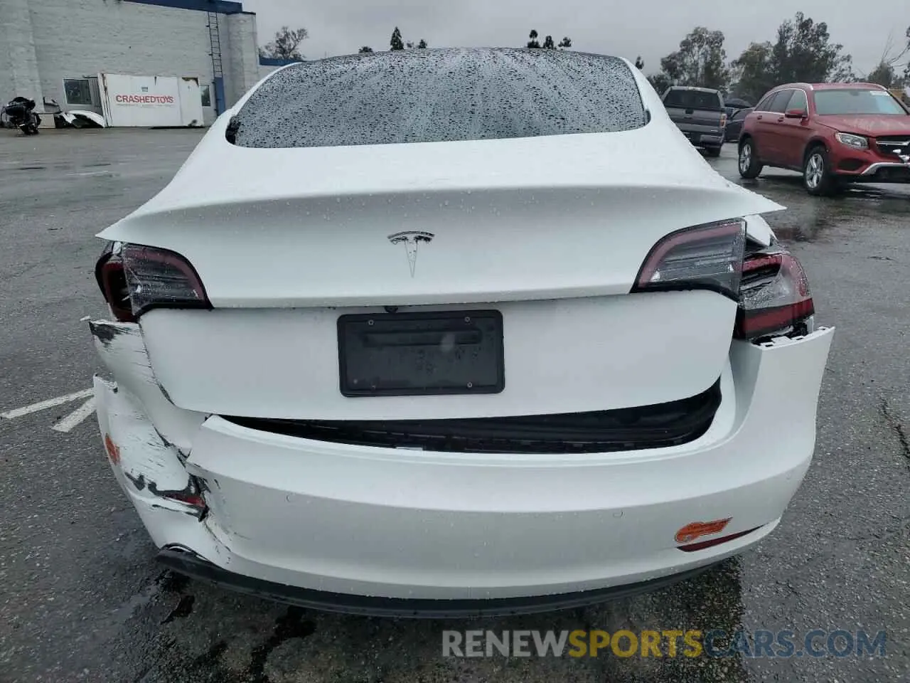 6 Photograph of a damaged car 5YJ3E1EA5LF717635 TESLA MODEL 3 2020