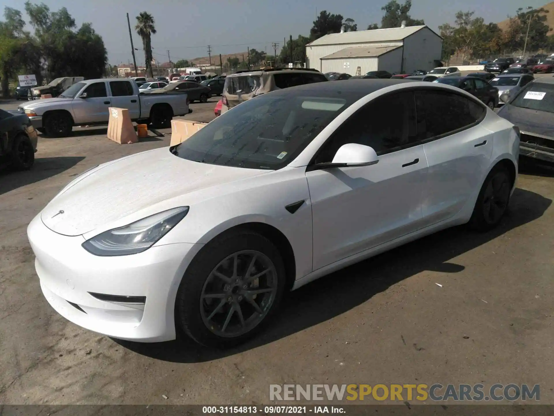 2 Photograph of a damaged car 5YJ3E1EA5LF740008 TESLA MODEL 3 2020