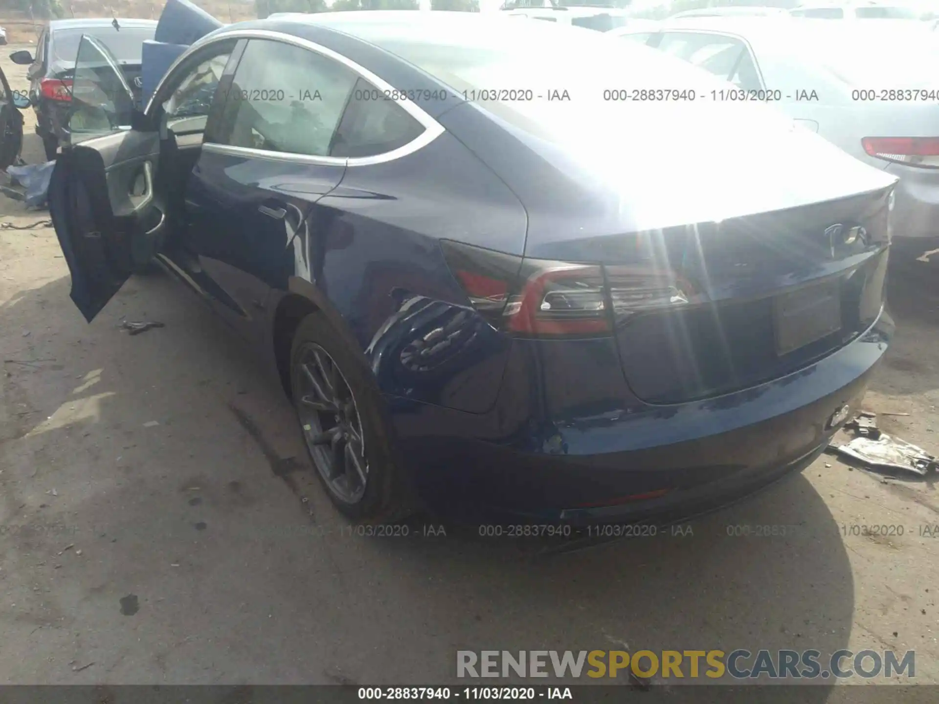 3 Photograph of a damaged car 5YJ3E1EA5LF743684 TESLA MODEL 3 2020