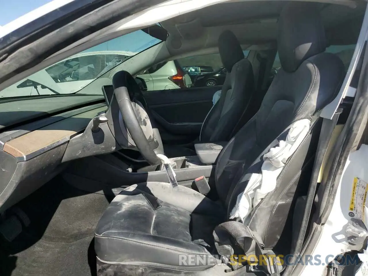 7 Photograph of a damaged car 5YJ3E1EA5LF745256 TESLA MODEL 3 2020