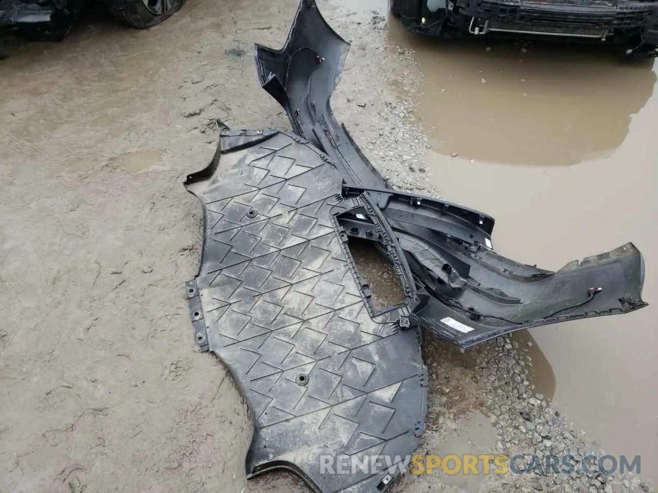 12 Photograph of a damaged car 5YJ3E1EA5LF784817 TESLA MODEL 3 2020