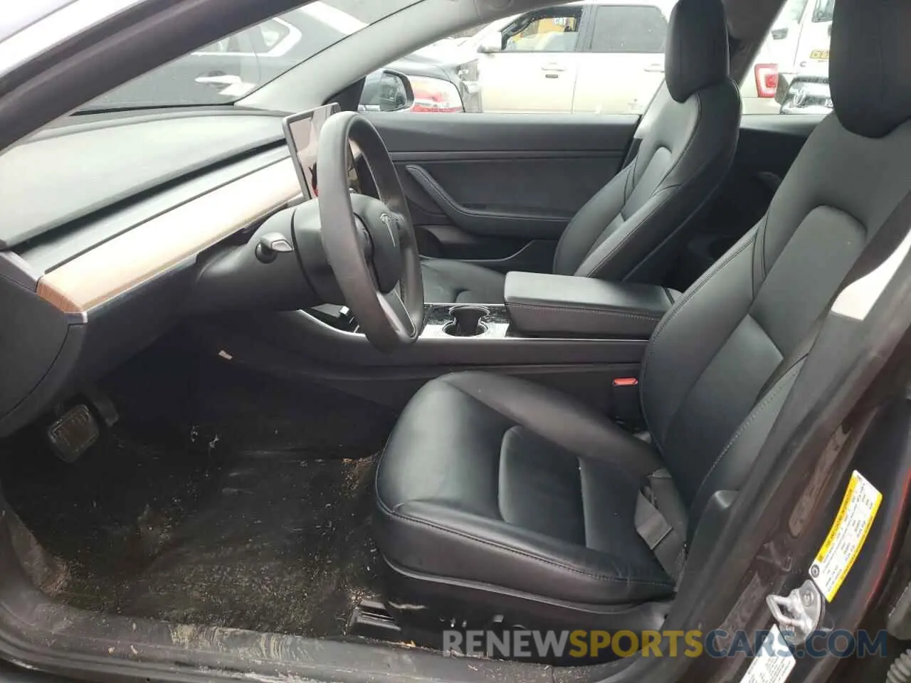7 Photograph of a damaged car 5YJ3E1EA5LF784817 TESLA MODEL 3 2020