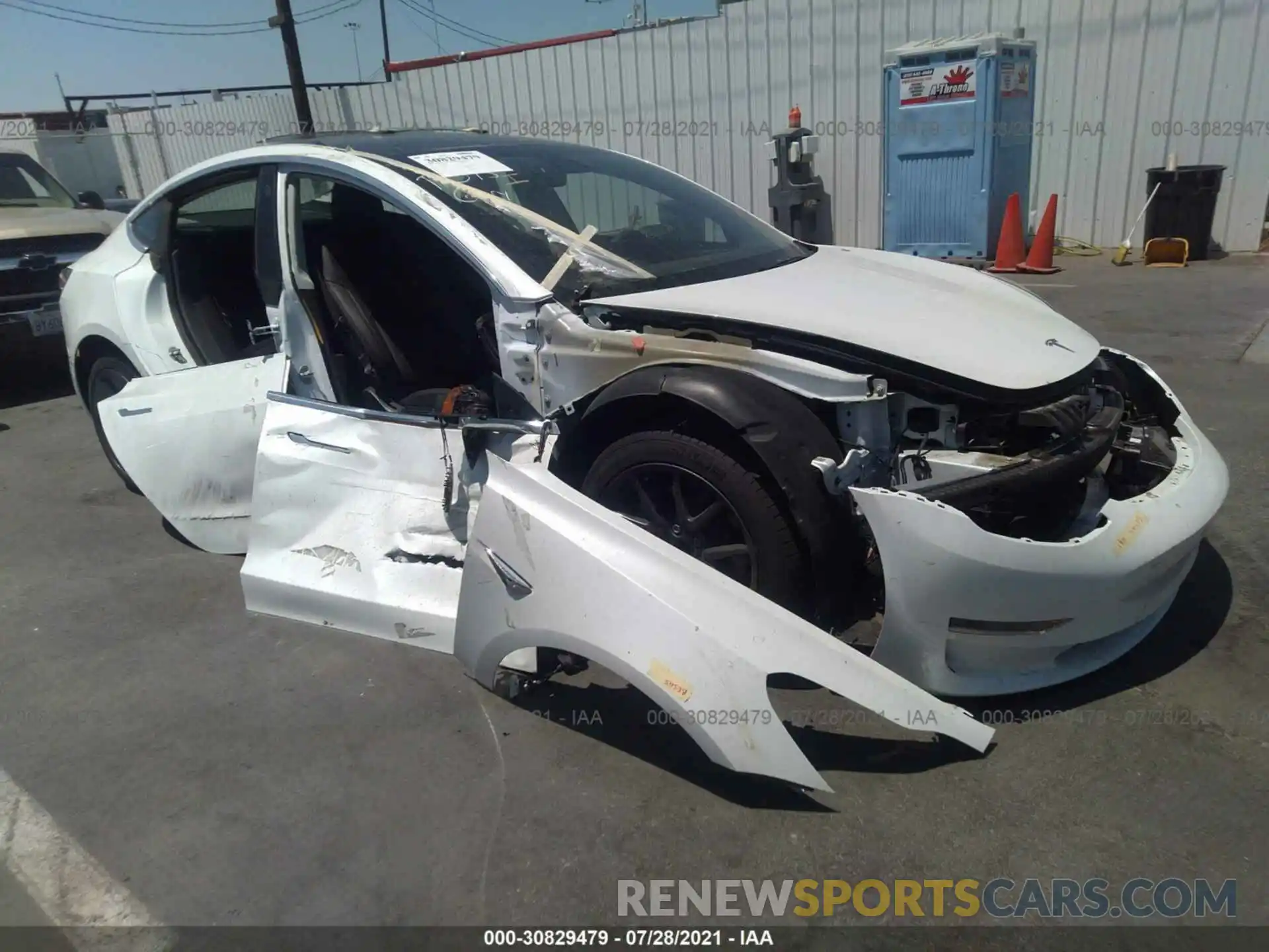 1 Photograph of a damaged car 5YJ3E1EA5LF799382 TESLA MODEL 3 2020