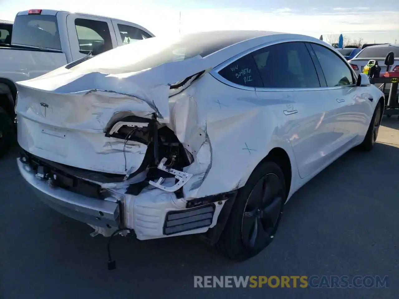 4 Photograph of a damaged car 5YJ3E1EA6LF504676 TESLA MODEL 3 2020