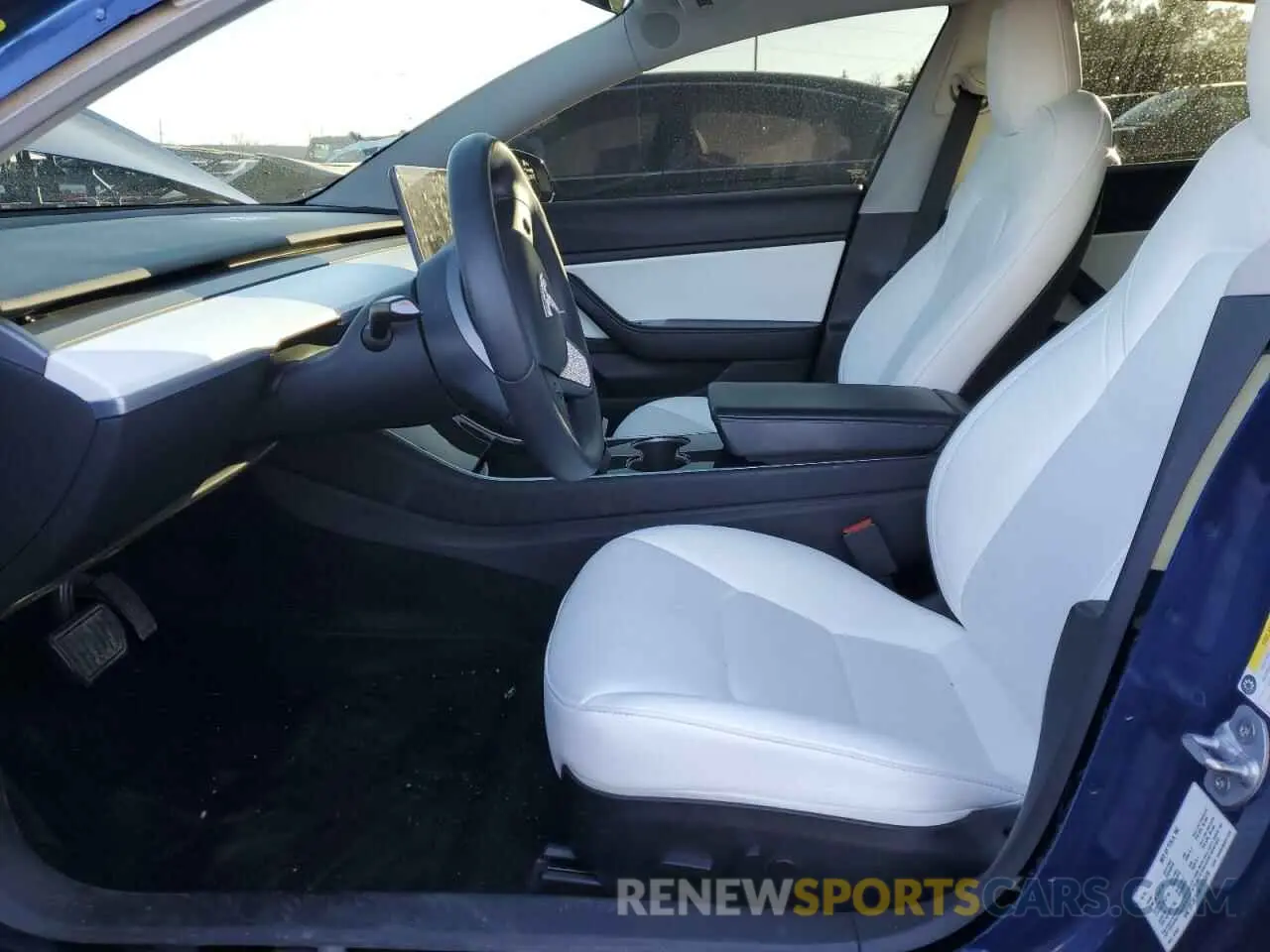 7 Photograph of a damaged car 5YJ3E1EA6LF615079 TESLA MODEL 3 2020