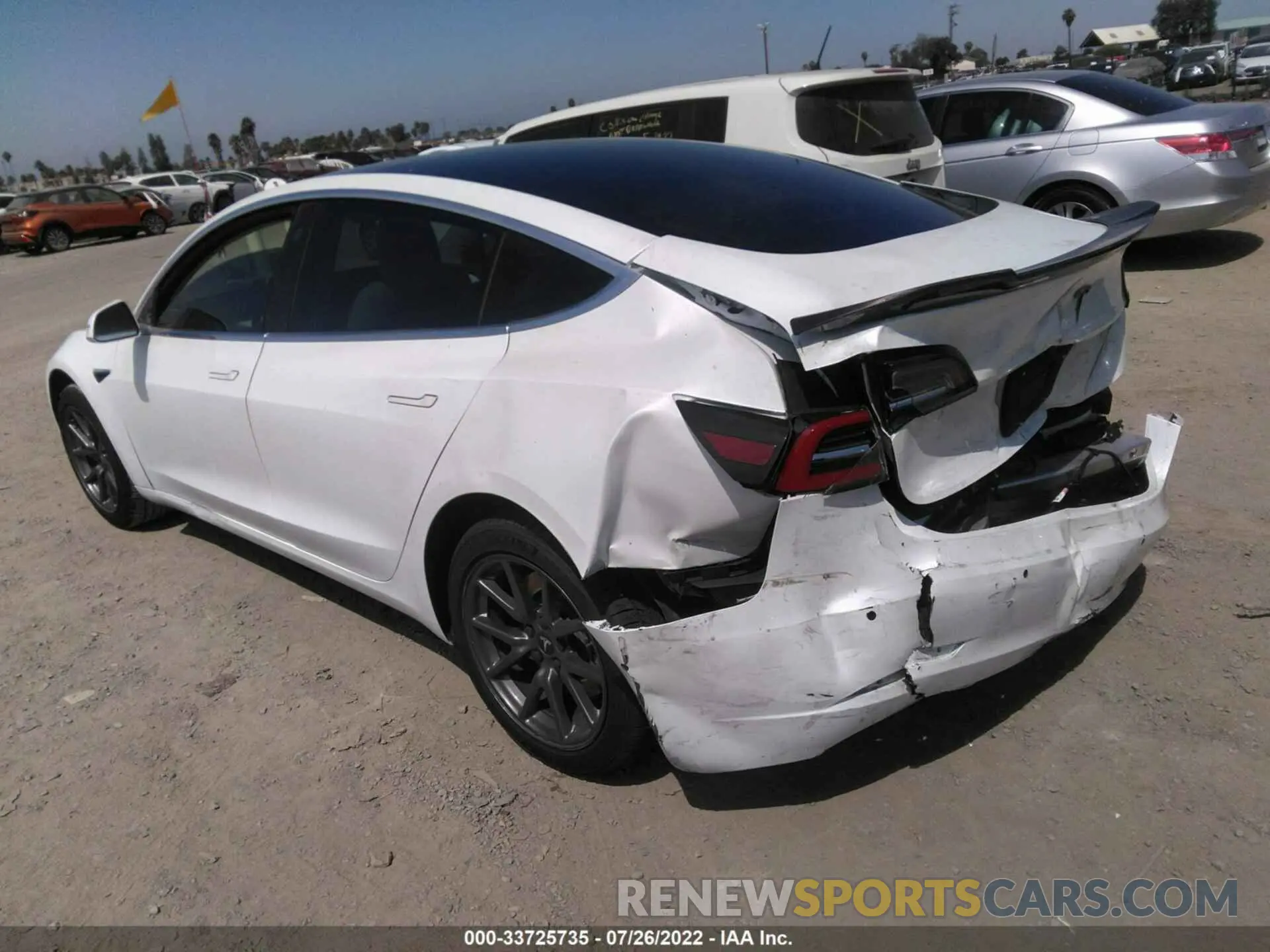 3 Photograph of a damaged car 5YJ3E1EA6LF615440 TESLA MODEL 3 2020