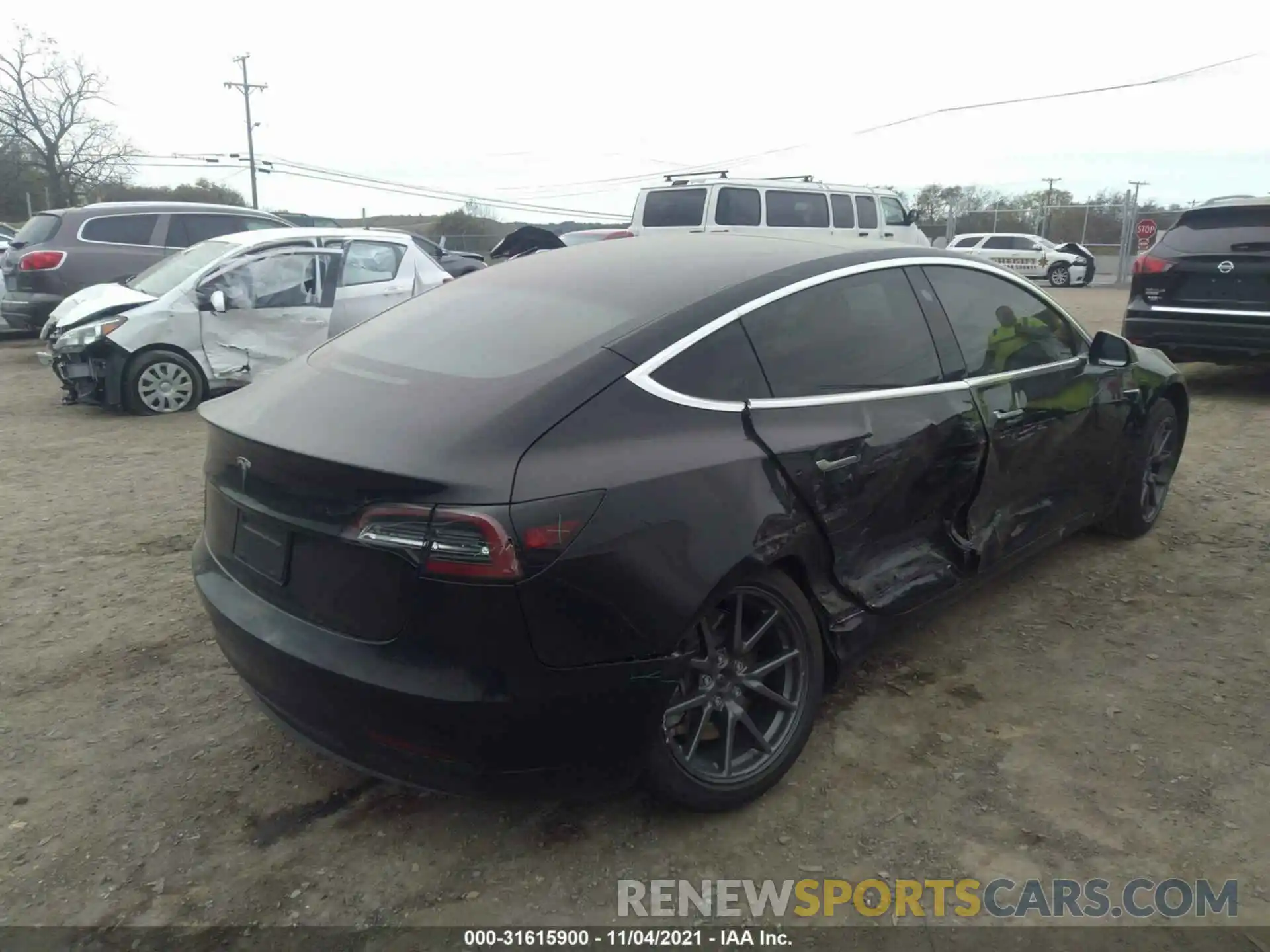 4 Photograph of a damaged car 5YJ3E1EA6LF631122 TESLA MODEL 3 2020