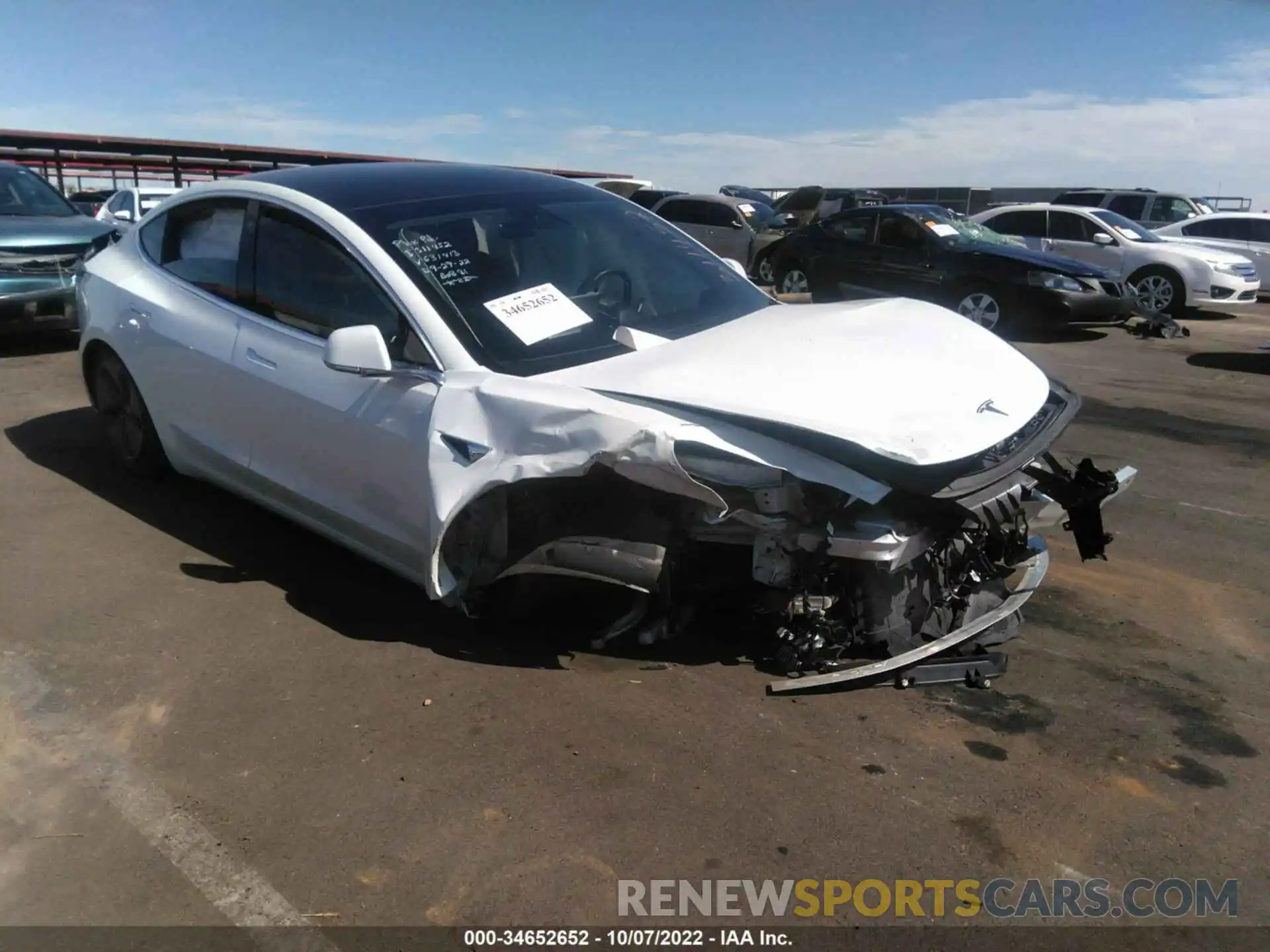 1 Photograph of a damaged car 5YJ3E1EA6LF631413 TESLA MODEL 3 2020