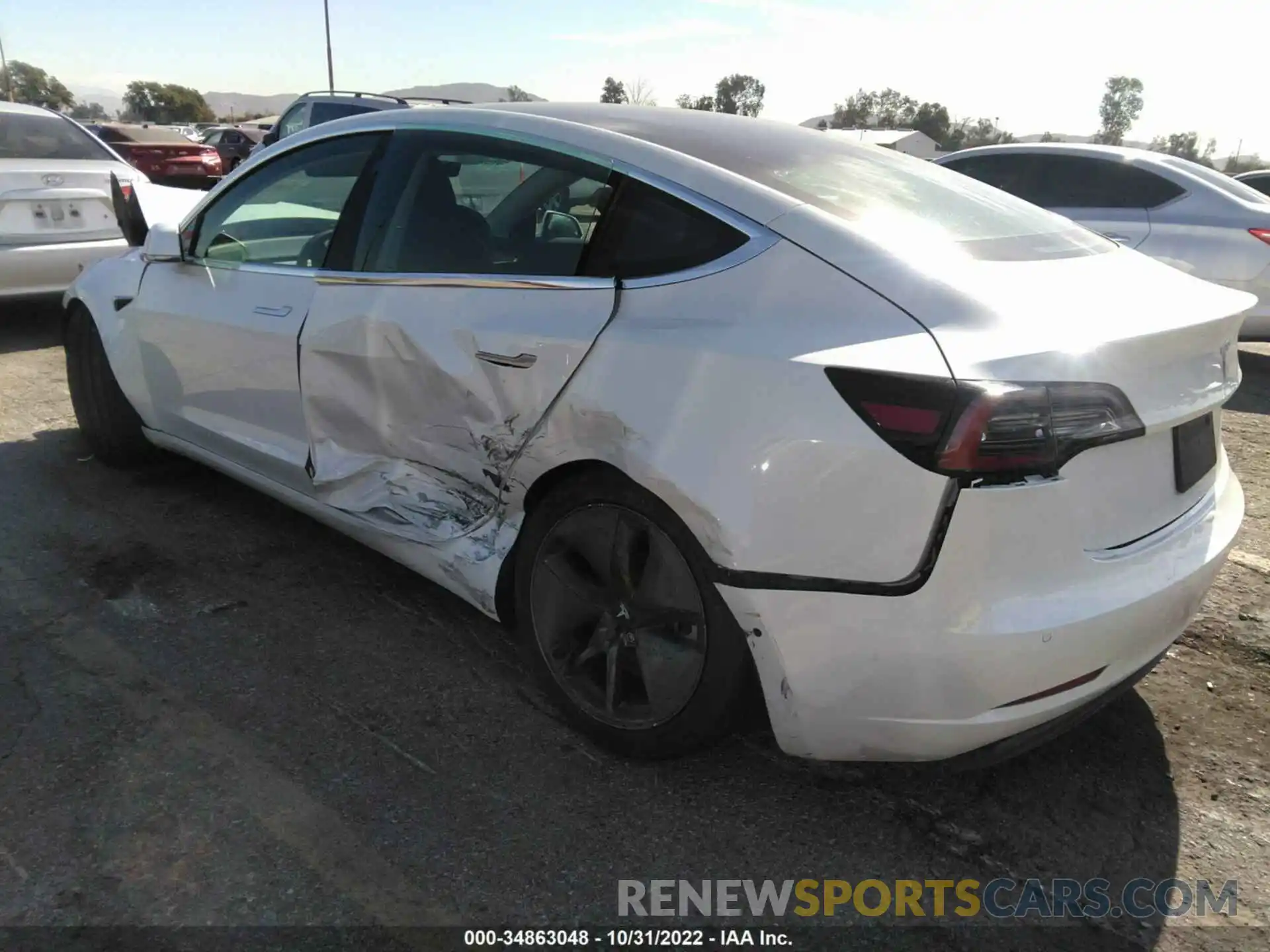 3 Photograph of a damaged car 5YJ3E1EA6LF632545 TESLA MODEL 3 2020