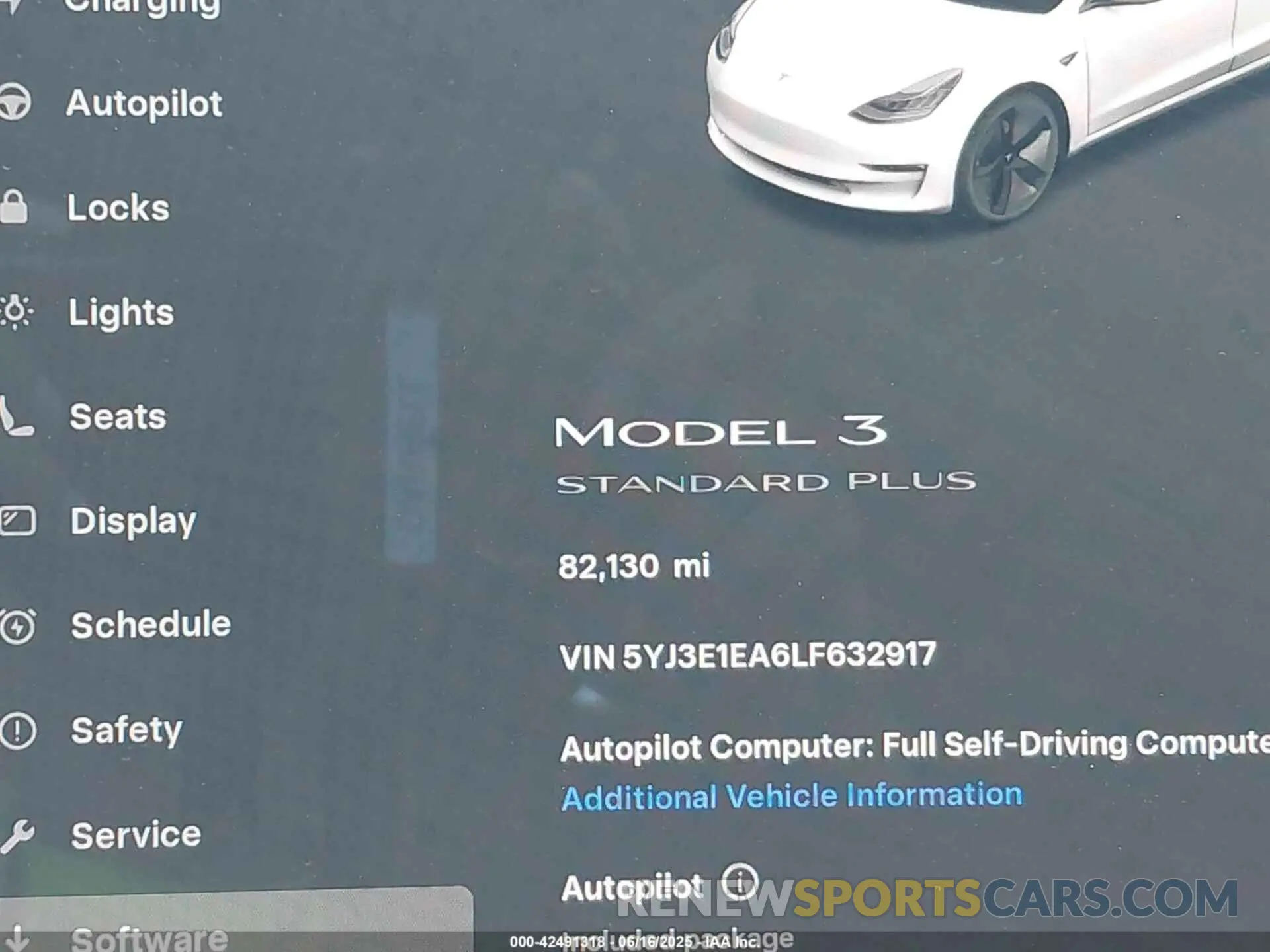 15 Photograph of a damaged car 5YJ3E1EA6LF632917 TESLA MODEL 3 2020
