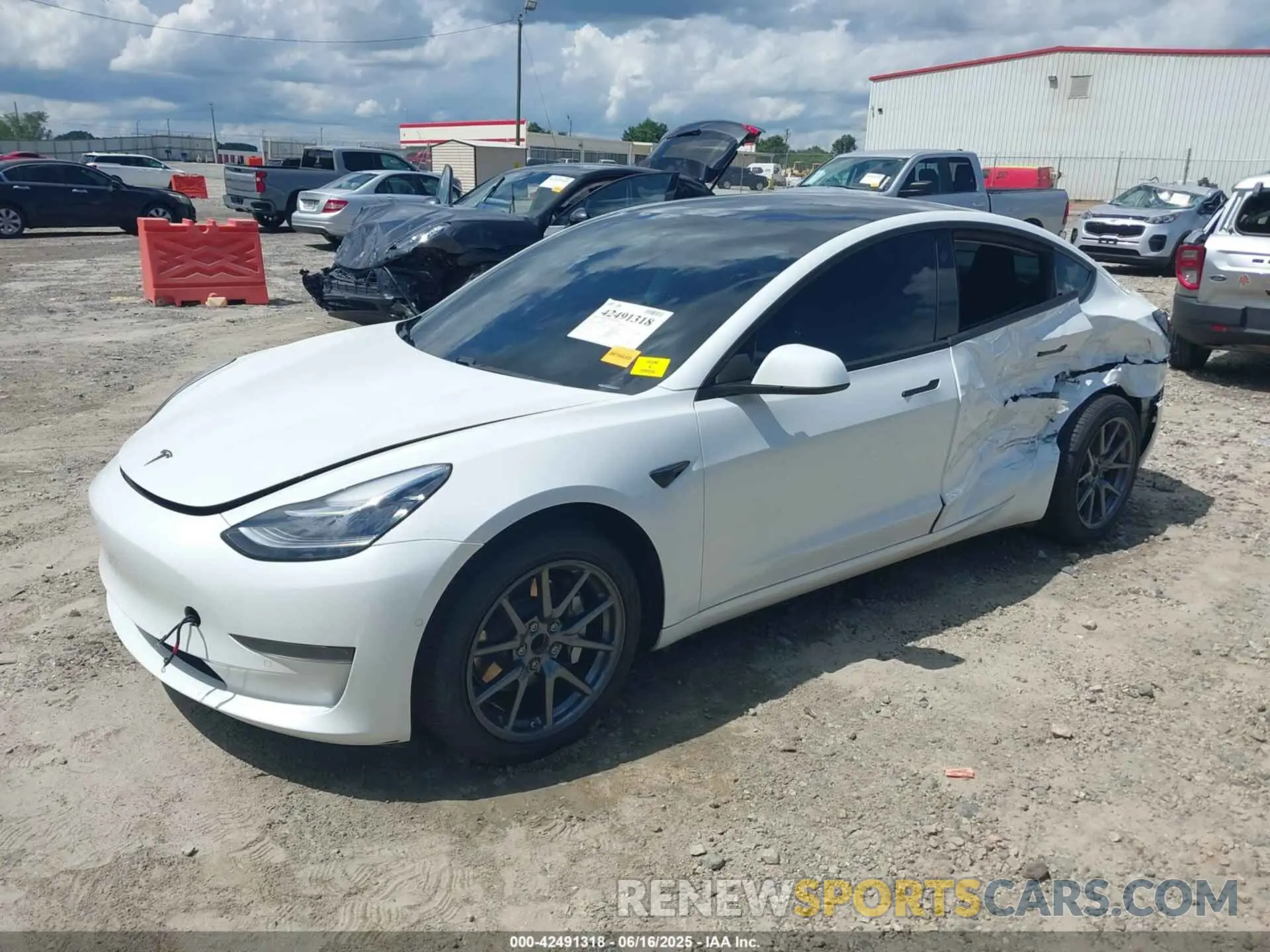 2 Photograph of a damaged car 5YJ3E1EA6LF632917 TESLA MODEL 3 2020