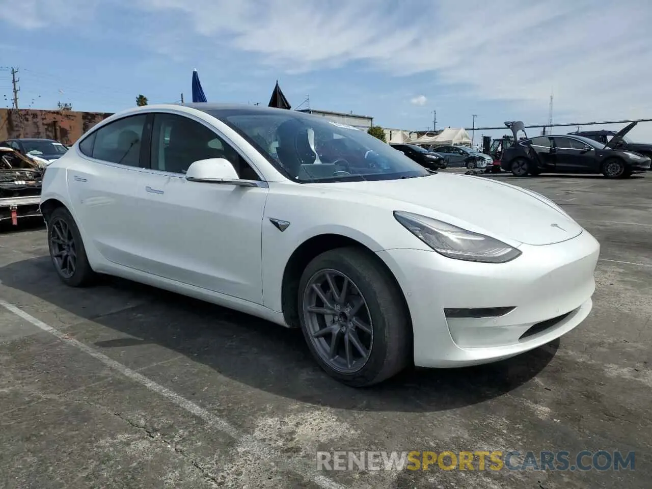 4 Photograph of a damaged car 5YJ3E1EA6LF634067 TESLA MODEL 3 2020