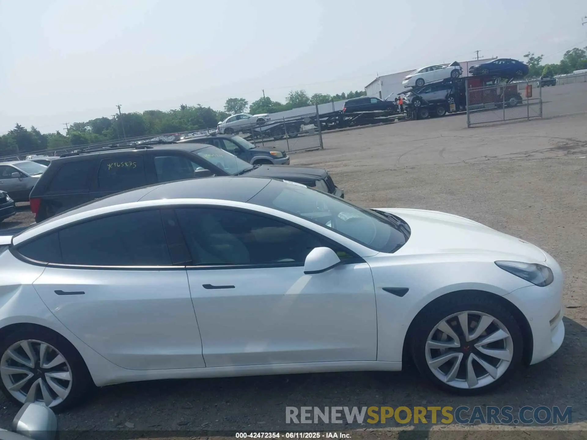 13 Photograph of a damaged car 5YJ3E1EA6LF635008 TESLA MODEL 3 2020