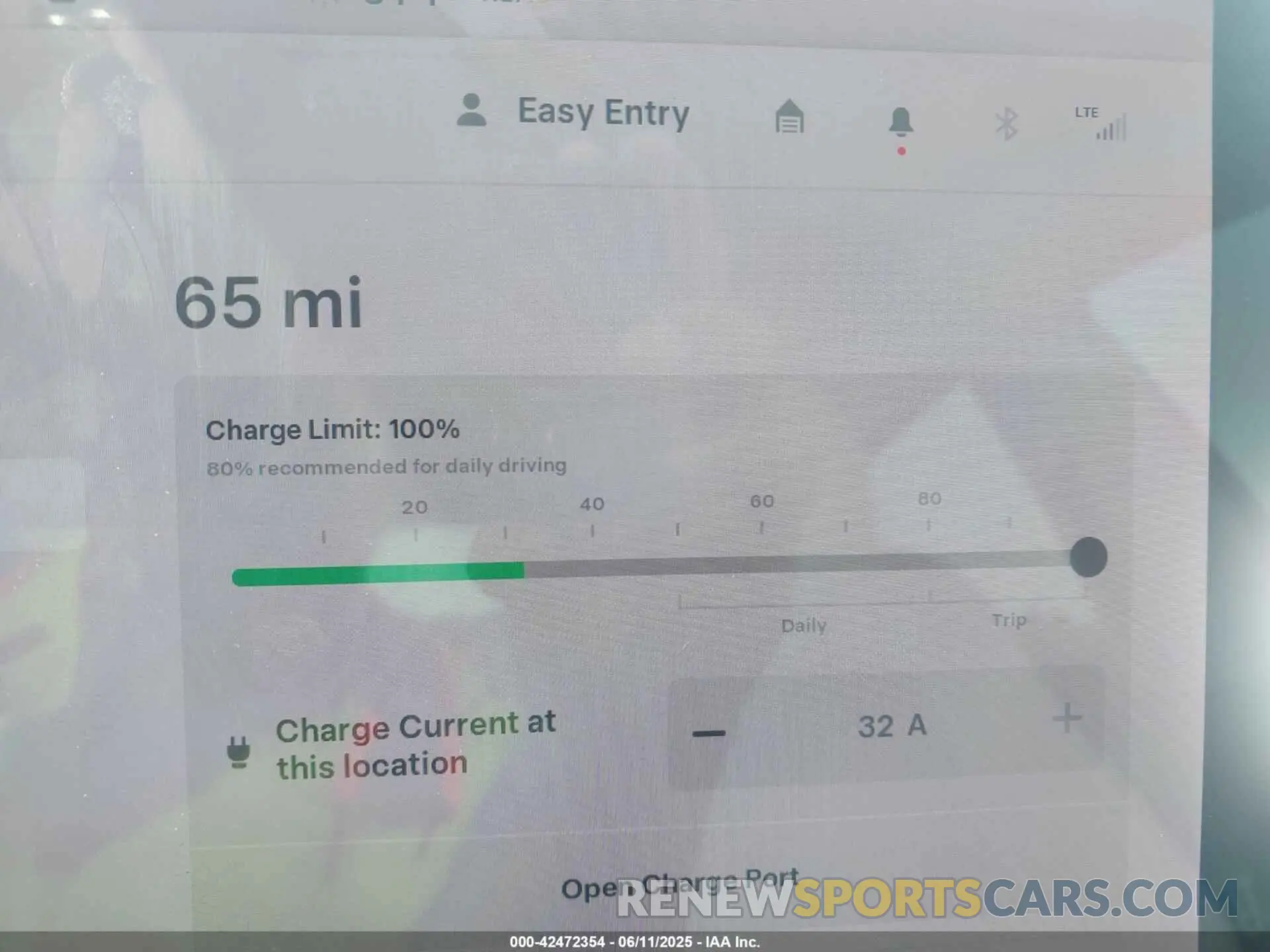 17 Photograph of a damaged car 5YJ3E1EA6LF635008 TESLA MODEL 3 2020