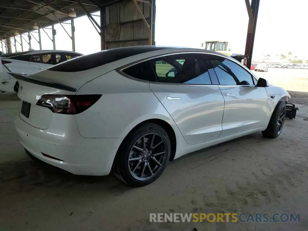 3 Photograph of a damaged car 5YJ3E1EA6LF645215 TESLA MODEL 3 2020