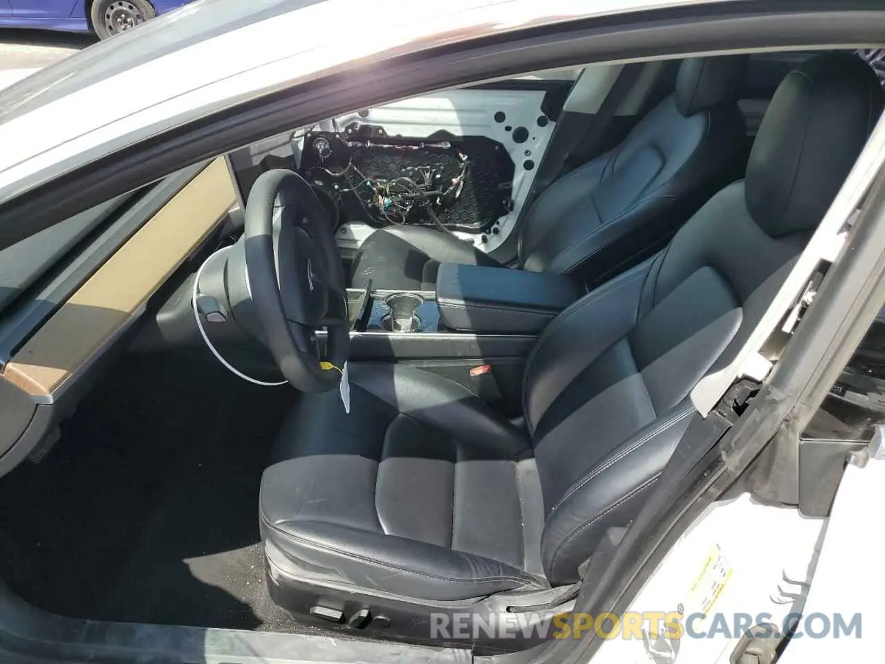 7 Photograph of a damaged car 5YJ3E1EA6LF659759 TESLA MODEL 3 2020