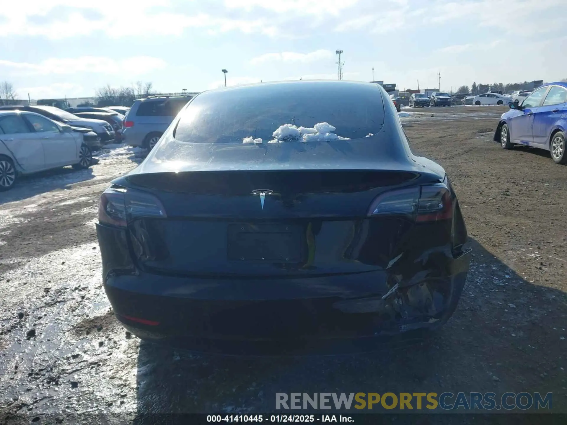 15 Photograph of a damaged car 5YJ3E1EA6LF662080 TESLA MODEL 3 2020