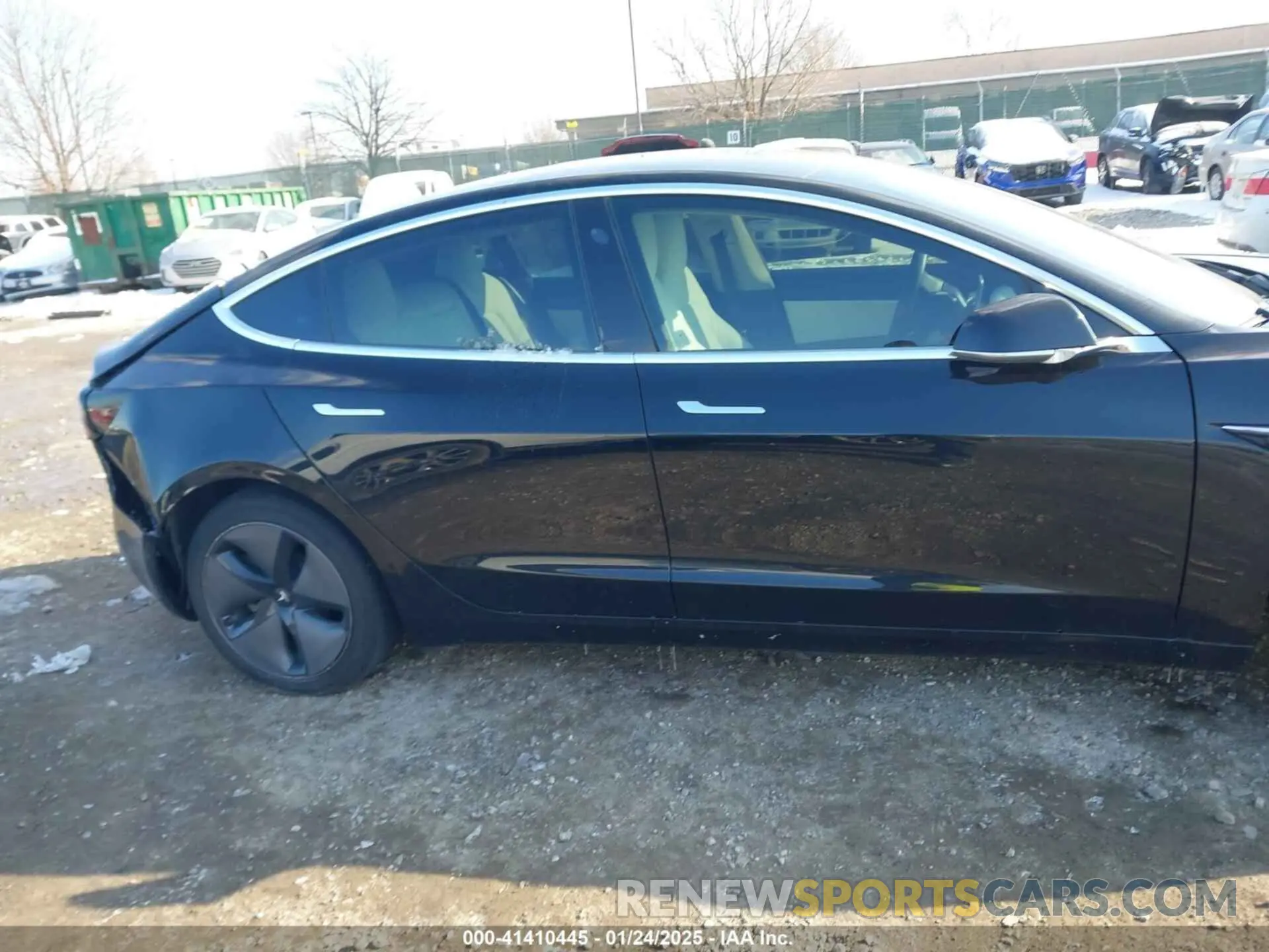 17 Photograph of a damaged car 5YJ3E1EA6LF662080 TESLA MODEL 3 2020