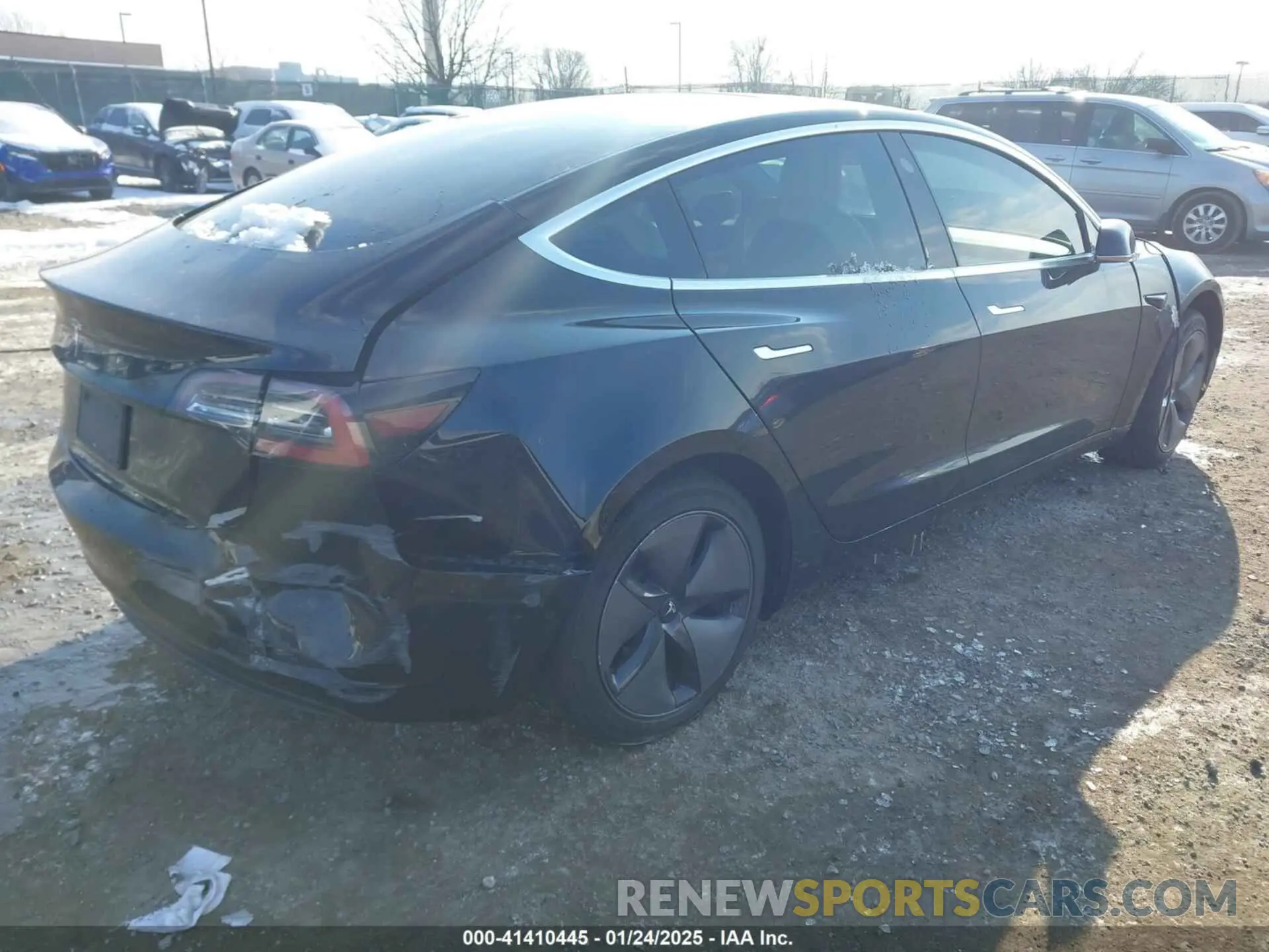 4 Photograph of a damaged car 5YJ3E1EA6LF662080 TESLA MODEL 3 2020