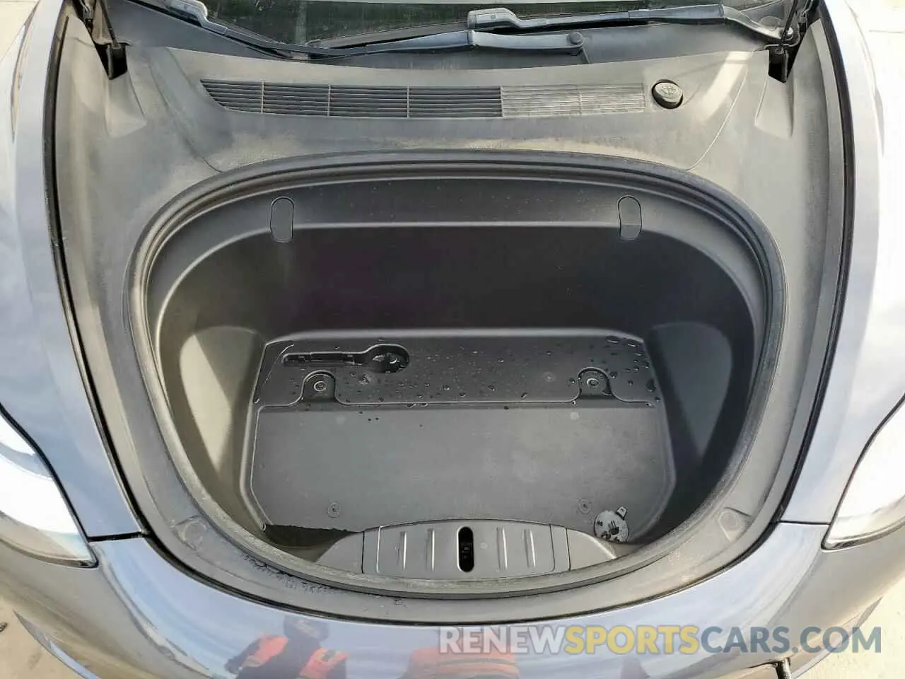 12 Photograph of a damaged car 5YJ3E1EA6LF662676 TESLA MODEL 3 2020