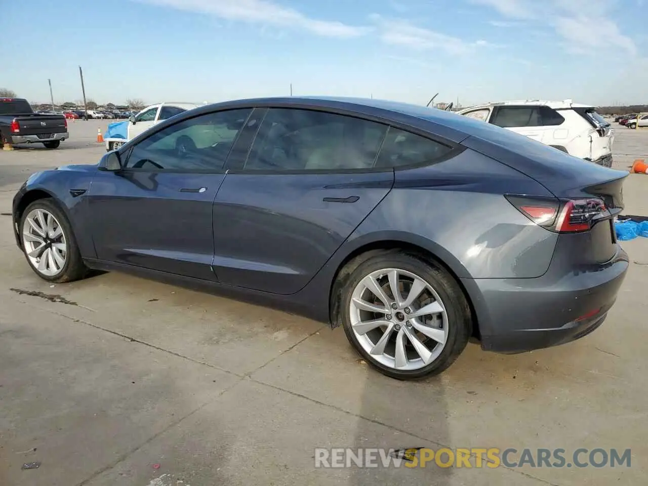 2 Photograph of a damaged car 5YJ3E1EA6LF662676 TESLA MODEL 3 2020