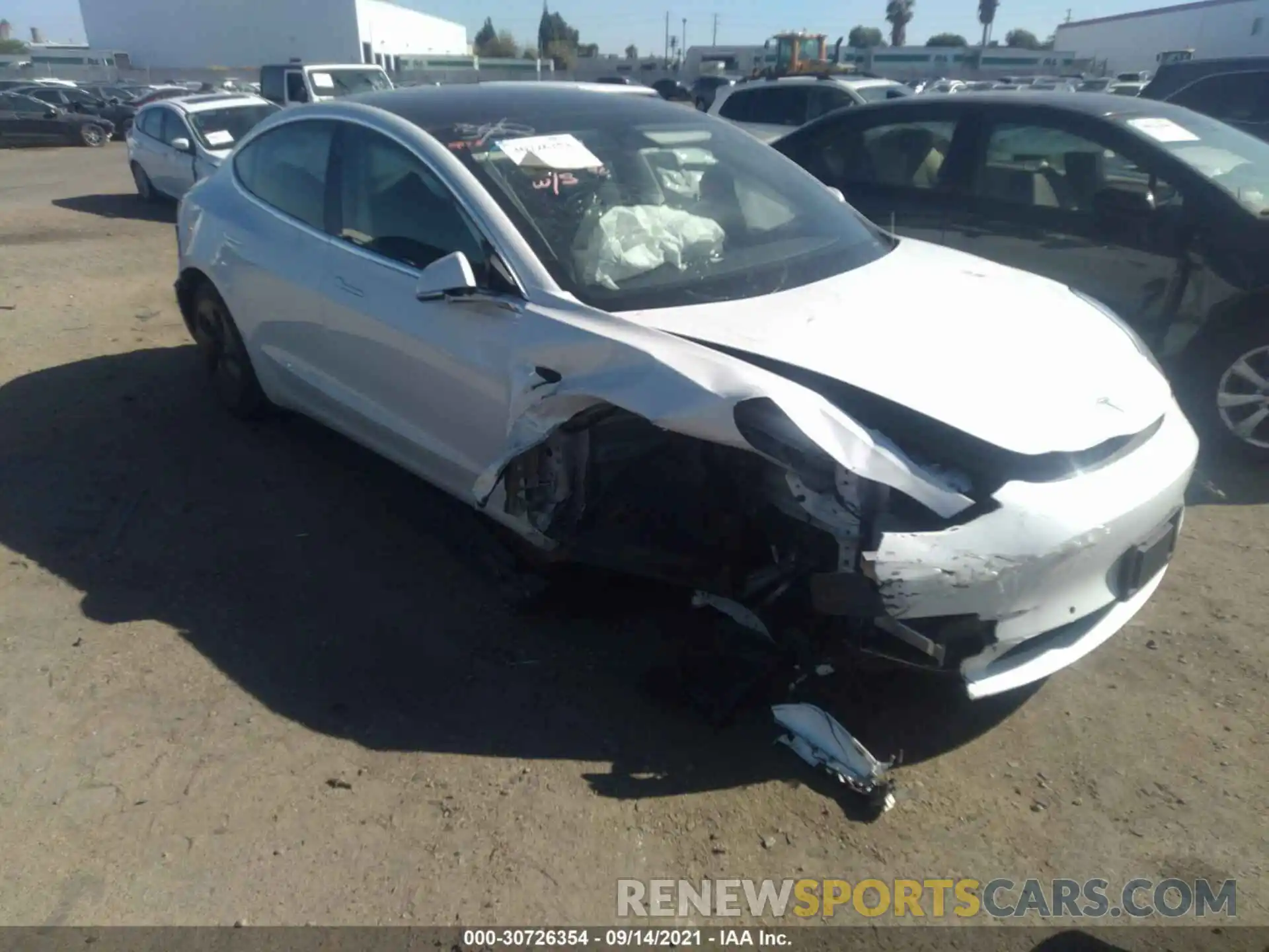 1 Photograph of a damaged car 5YJ3E1EA6LF670020 TESLA MODEL 3 2020