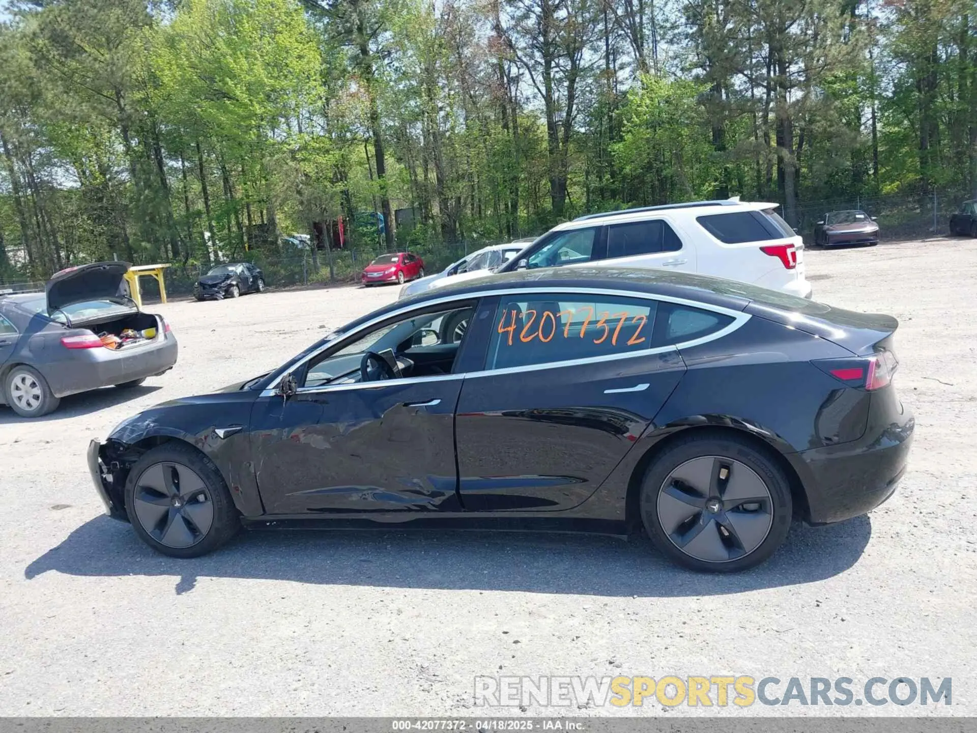 13 Photograph of a damaged car 5YJ3E1EA6LF704523 TESLA MODEL 3 2020