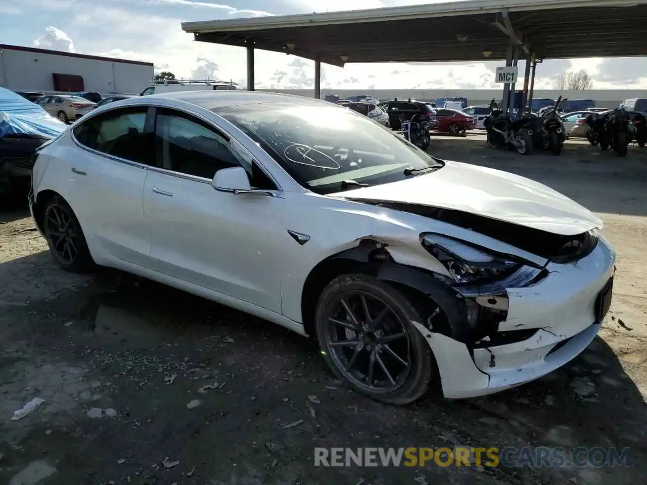 4 Photograph of a damaged car 5YJ3E1EA6LF706983 TESLA MODEL 3 2020