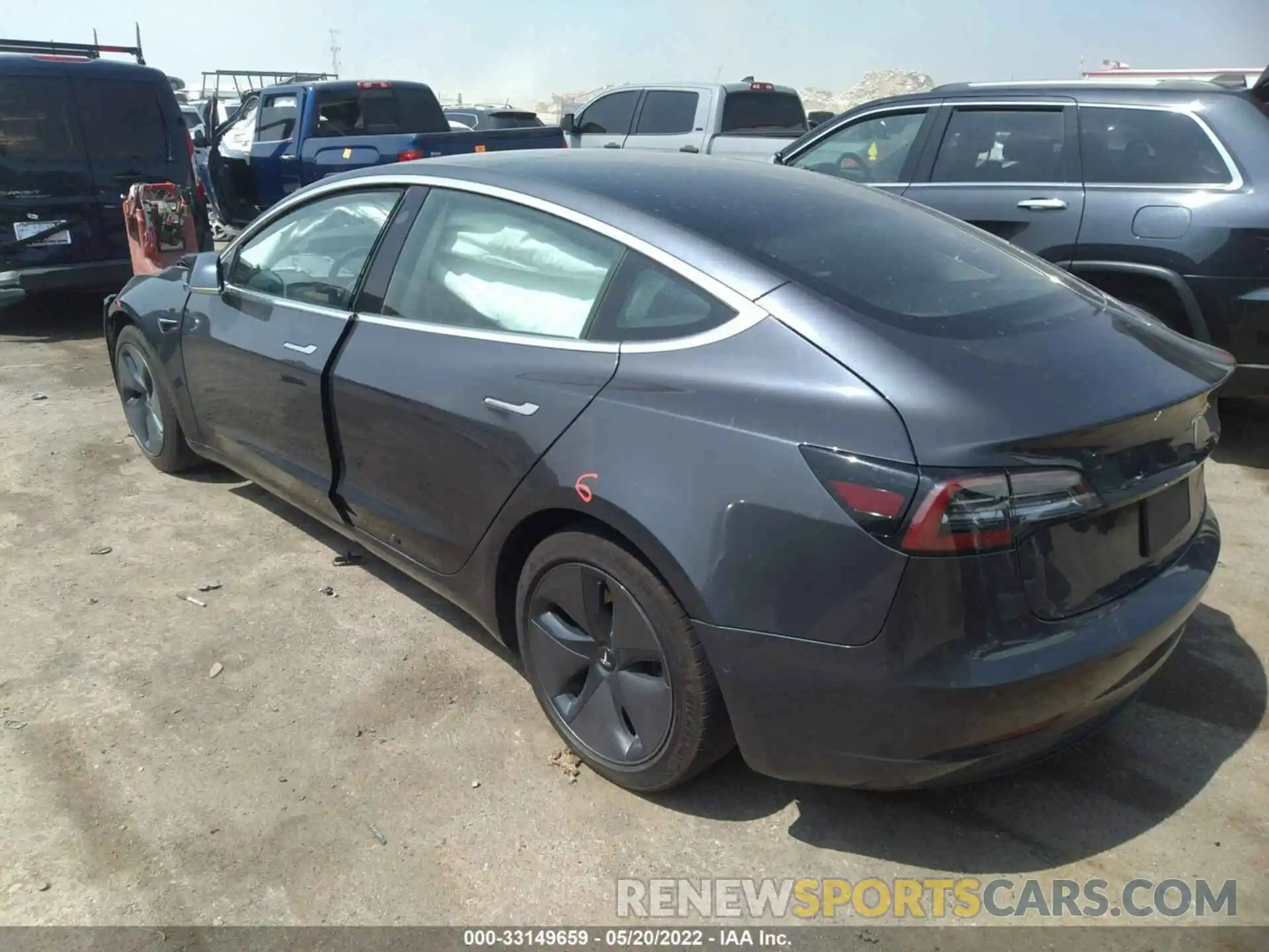 3 Photograph of a damaged car 5YJ3E1EA6LF739336 TESLA MODEL 3 2020