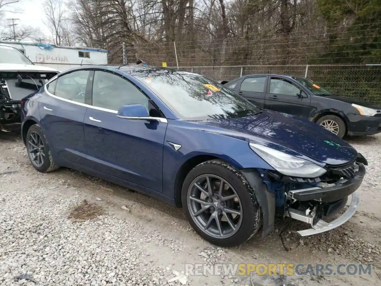 4 Photograph of a damaged car 5YJ3E1EA6LF785040 TESLA MODEL 3 2020