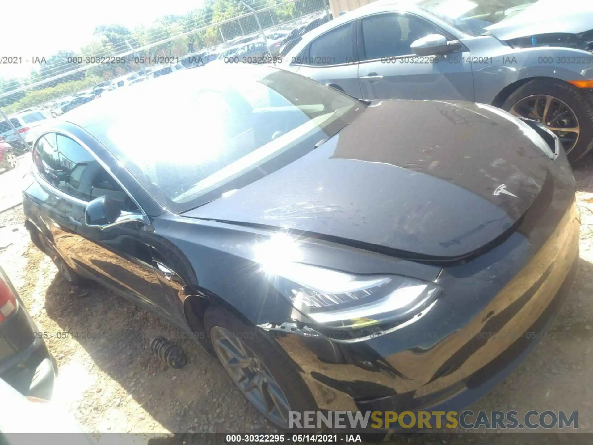 1 Photograph of a damaged car 5YJ3E1EA6LF792148 TESLA MODEL 3 2020