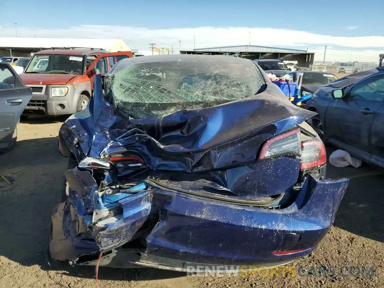 6 Photograph of a damaged car 5YJ3E1EA6LF799276 TESLA MODEL 3 2020