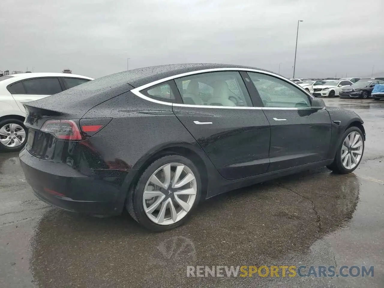 3 Photograph of a damaged car 5YJ3E1EA6LF806744 TESLA MODEL 3 2020