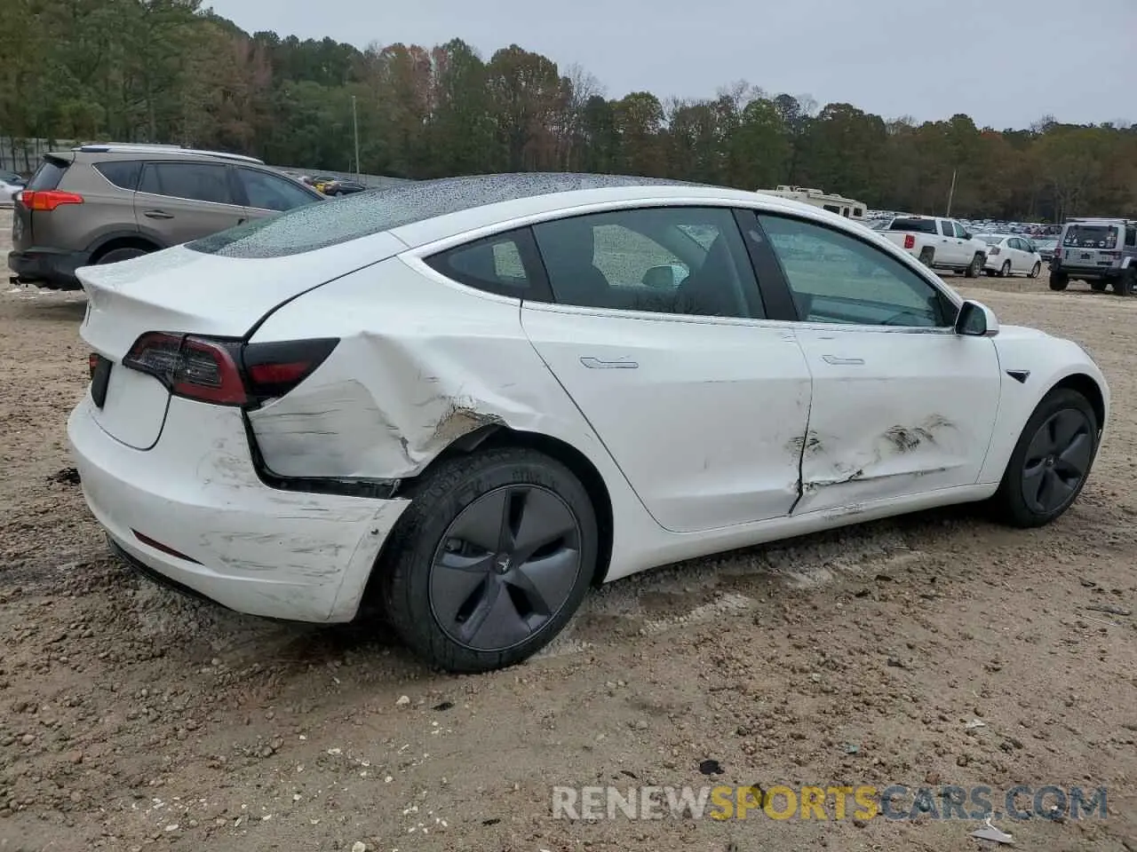 3 Photograph of a damaged car 5YJ3E1EA7LF504718 TESLA MODEL 3 2020