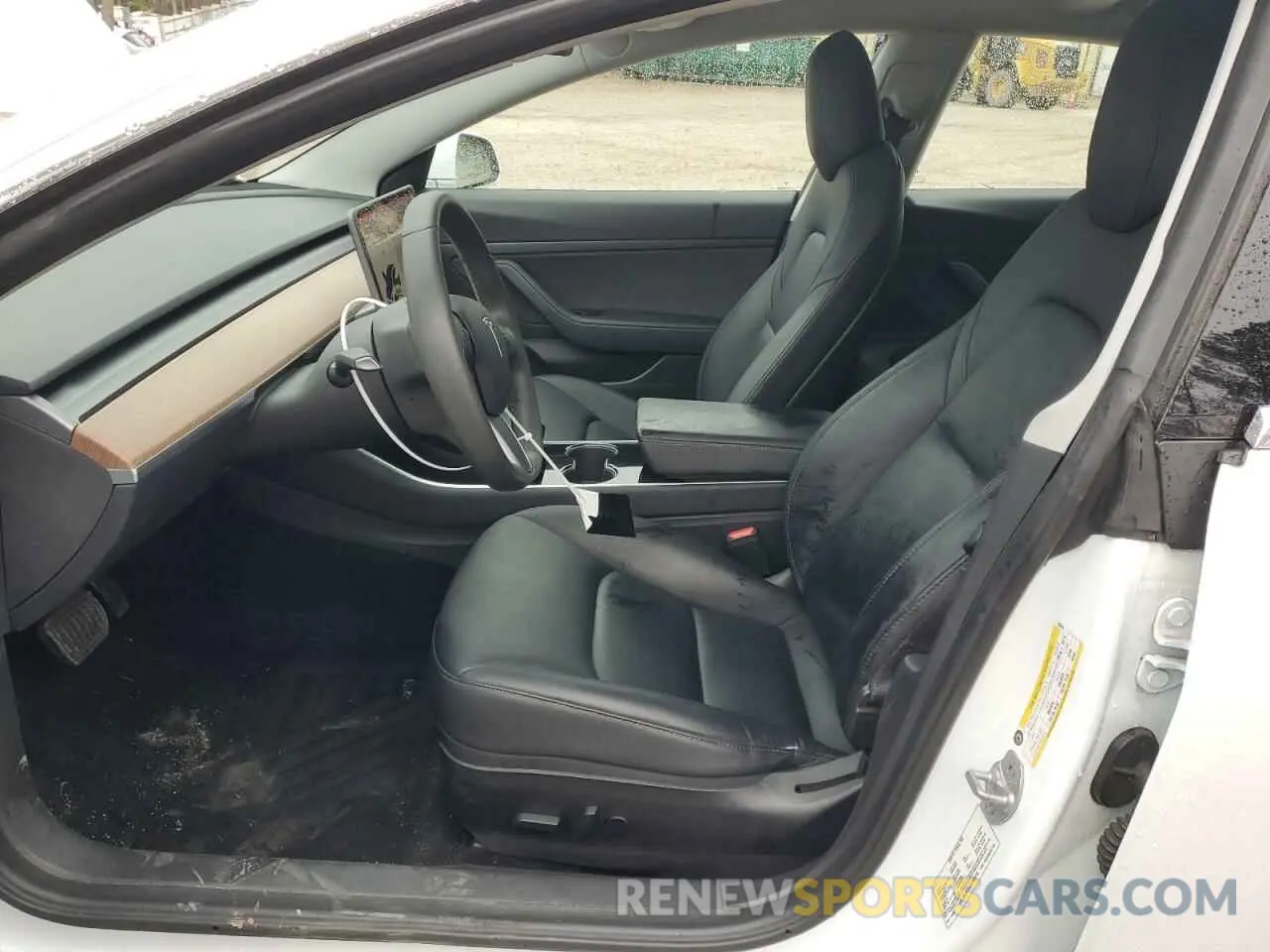 7 Photograph of a damaged car 5YJ3E1EA7LF504718 TESLA MODEL 3 2020
