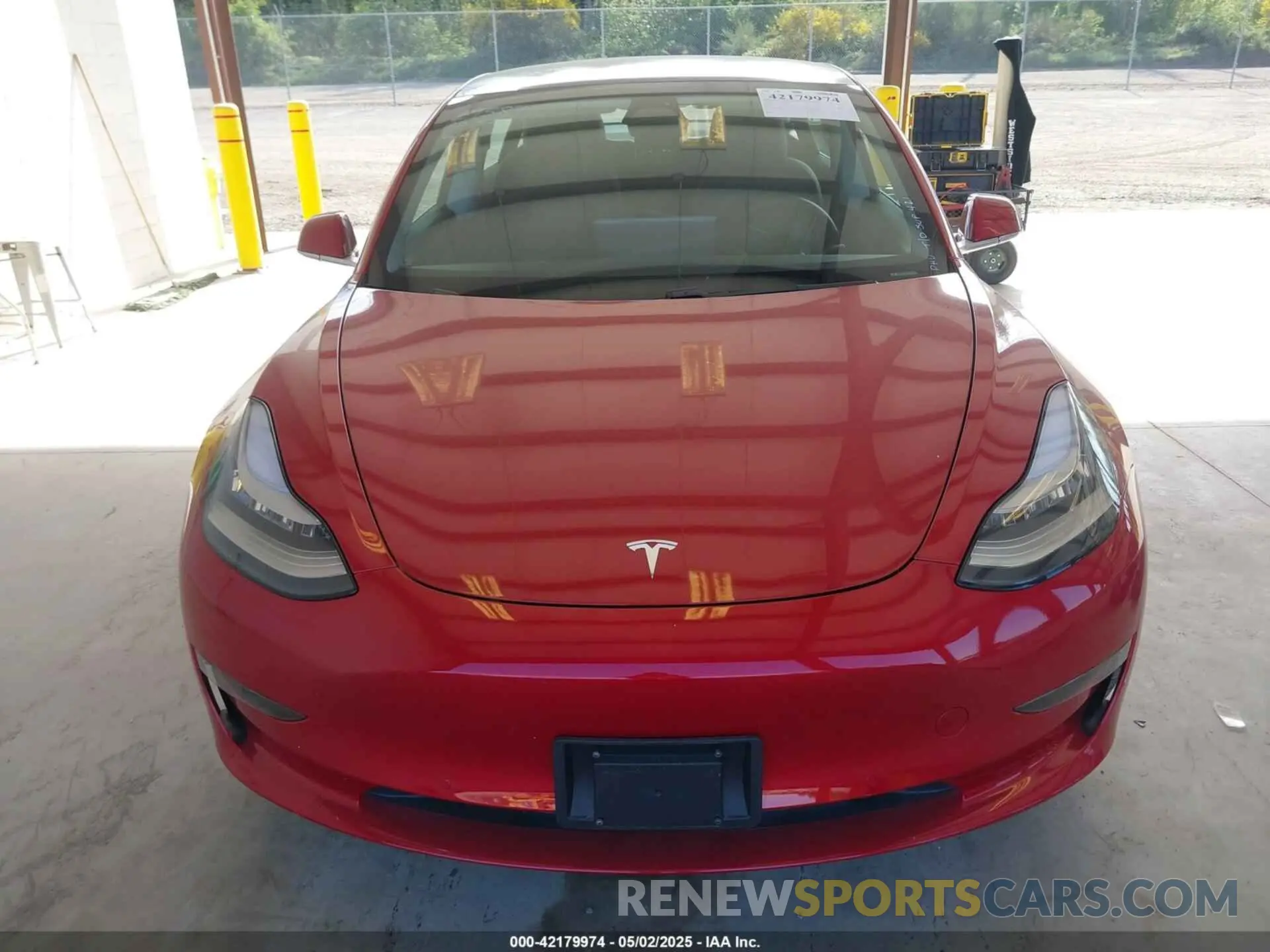 13 Photograph of a damaged car 5YJ3E1EA7LF611669 TESLA MODEL 3 2020