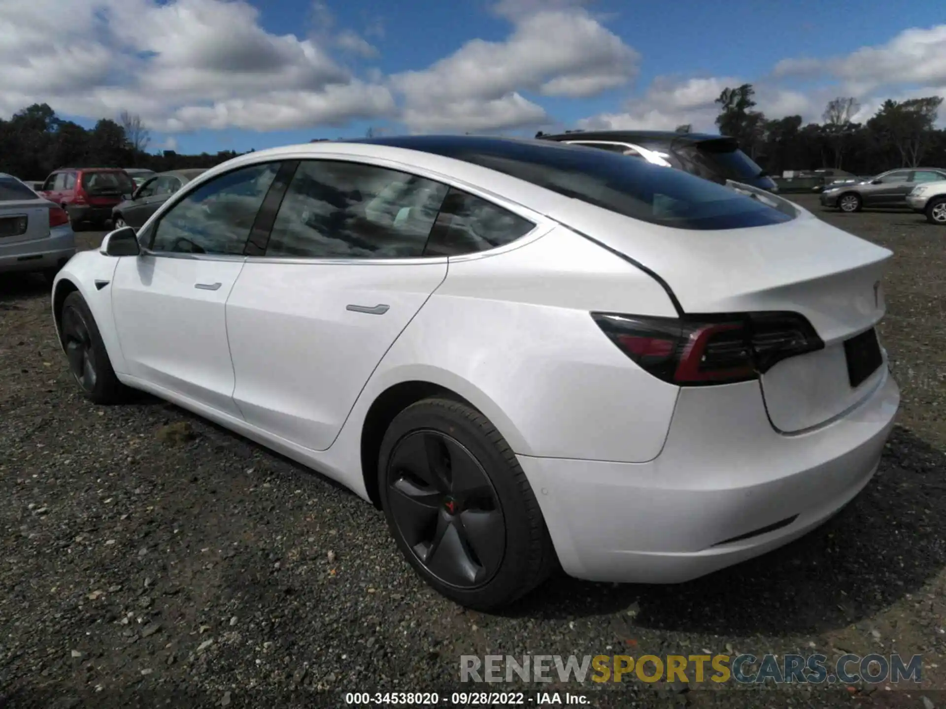 3 Photograph of a damaged car 5YJ3E1EA7LF612837 TESLA MODEL 3 2020