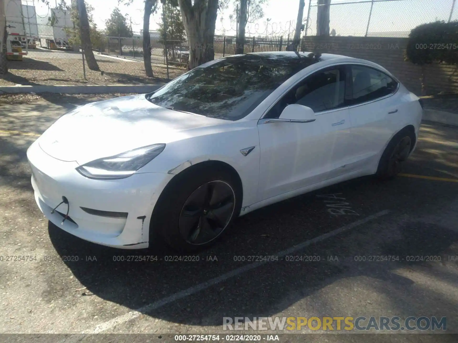 2 Photograph of a damaged car 5YJ3E1EA7LF613521 TESLA MODEL 3 2020