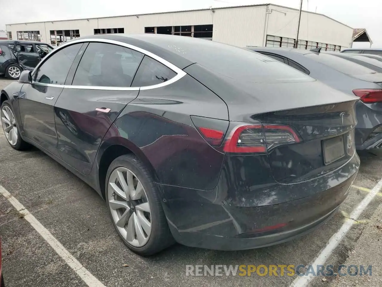 2 Photograph of a damaged car 5YJ3E1EA7LF614006 TESLA MODEL 3 2020