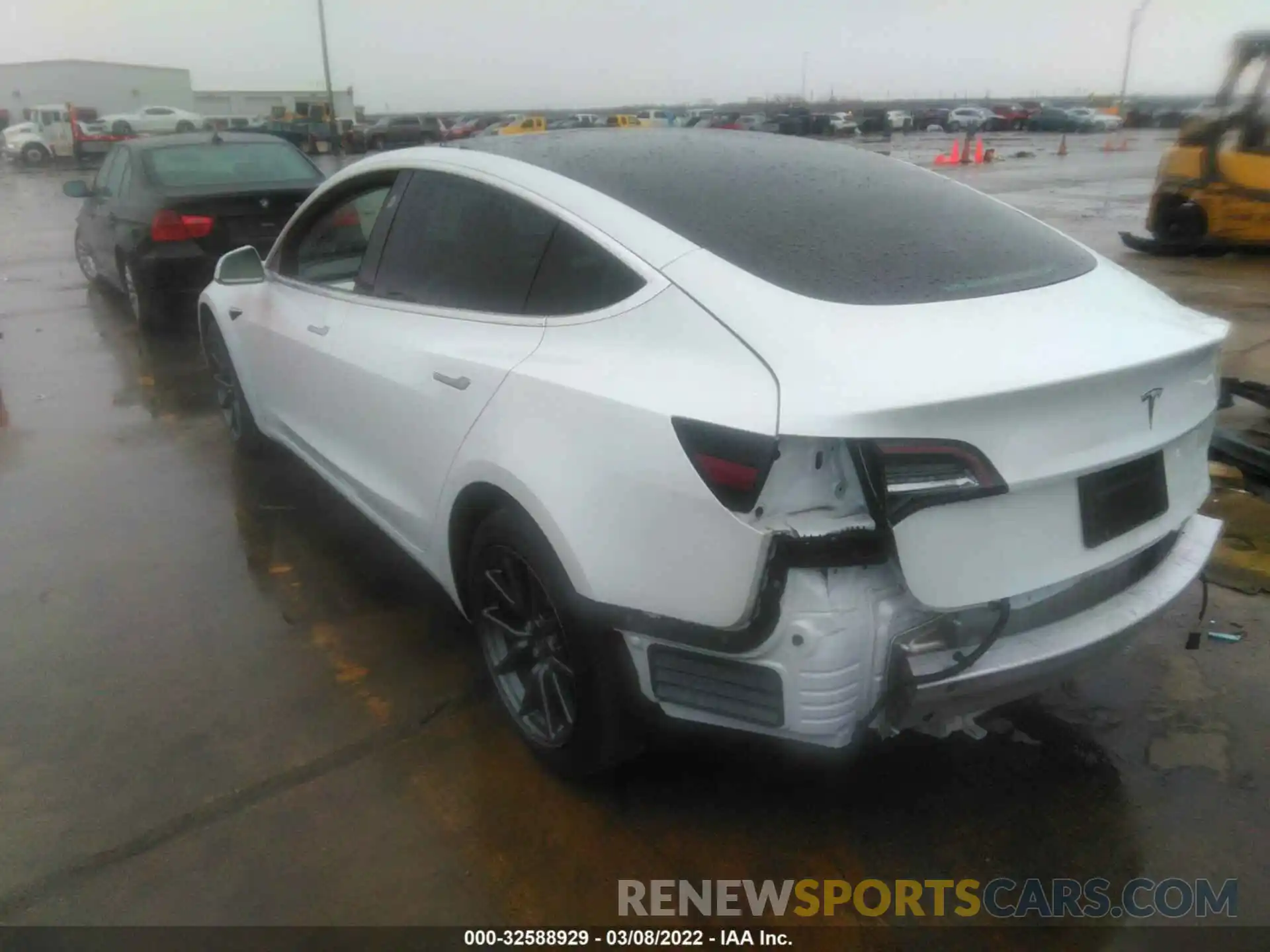 6 Photograph of a damaged car 5YJ3E1EA7LF615530 TESLA MODEL 3 2020