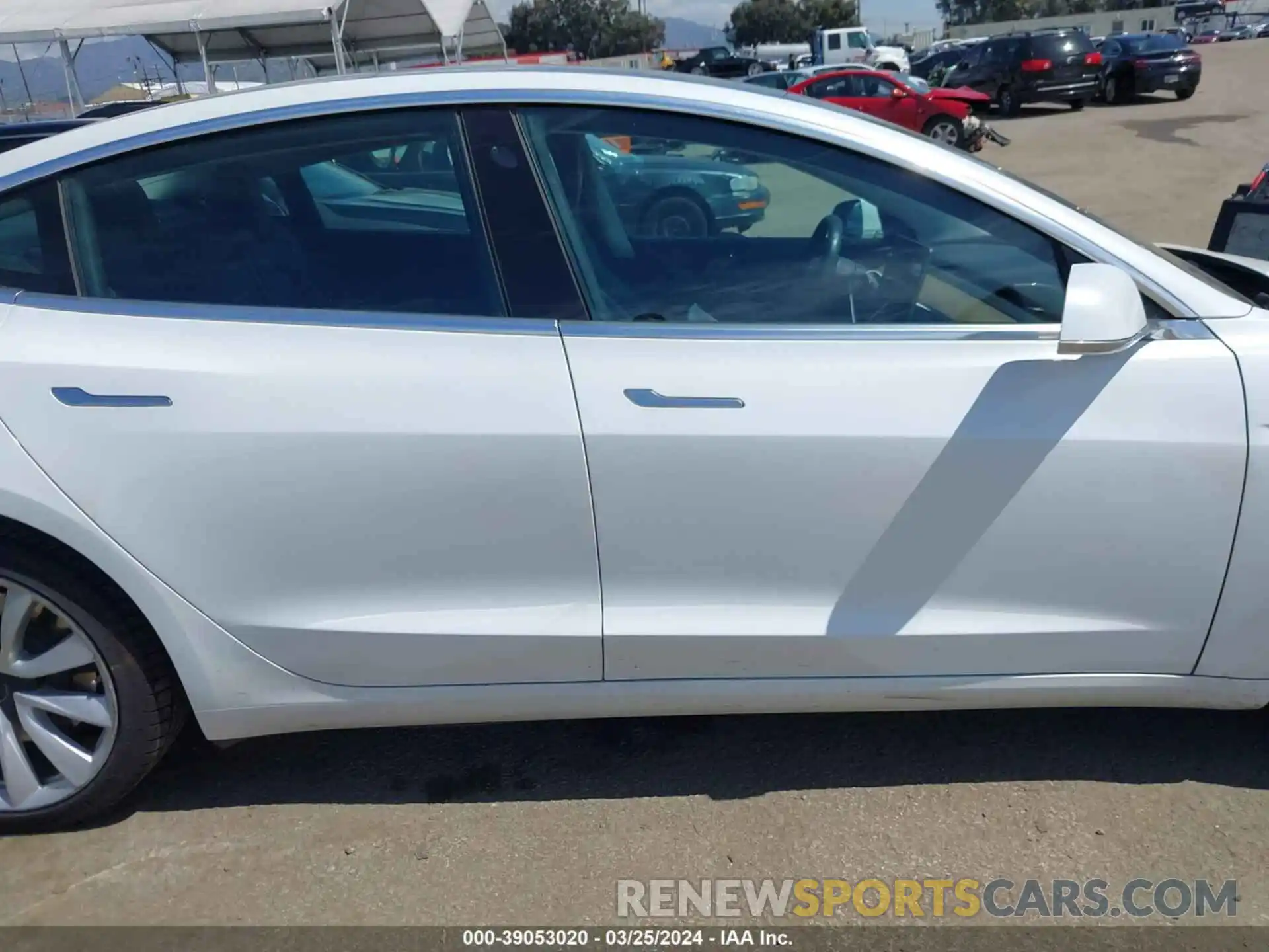 14 Photograph of a damaged car 5YJ3E1EA7LF634160 TESLA MODEL 3 2020