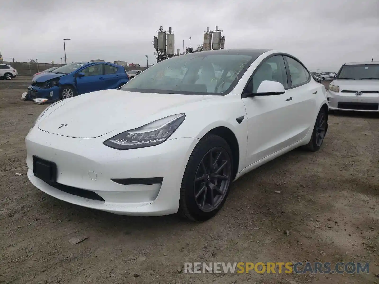 2 Photograph of a damaged car 5YJ3E1EA7LF634644 TESLA MODEL 3 2020