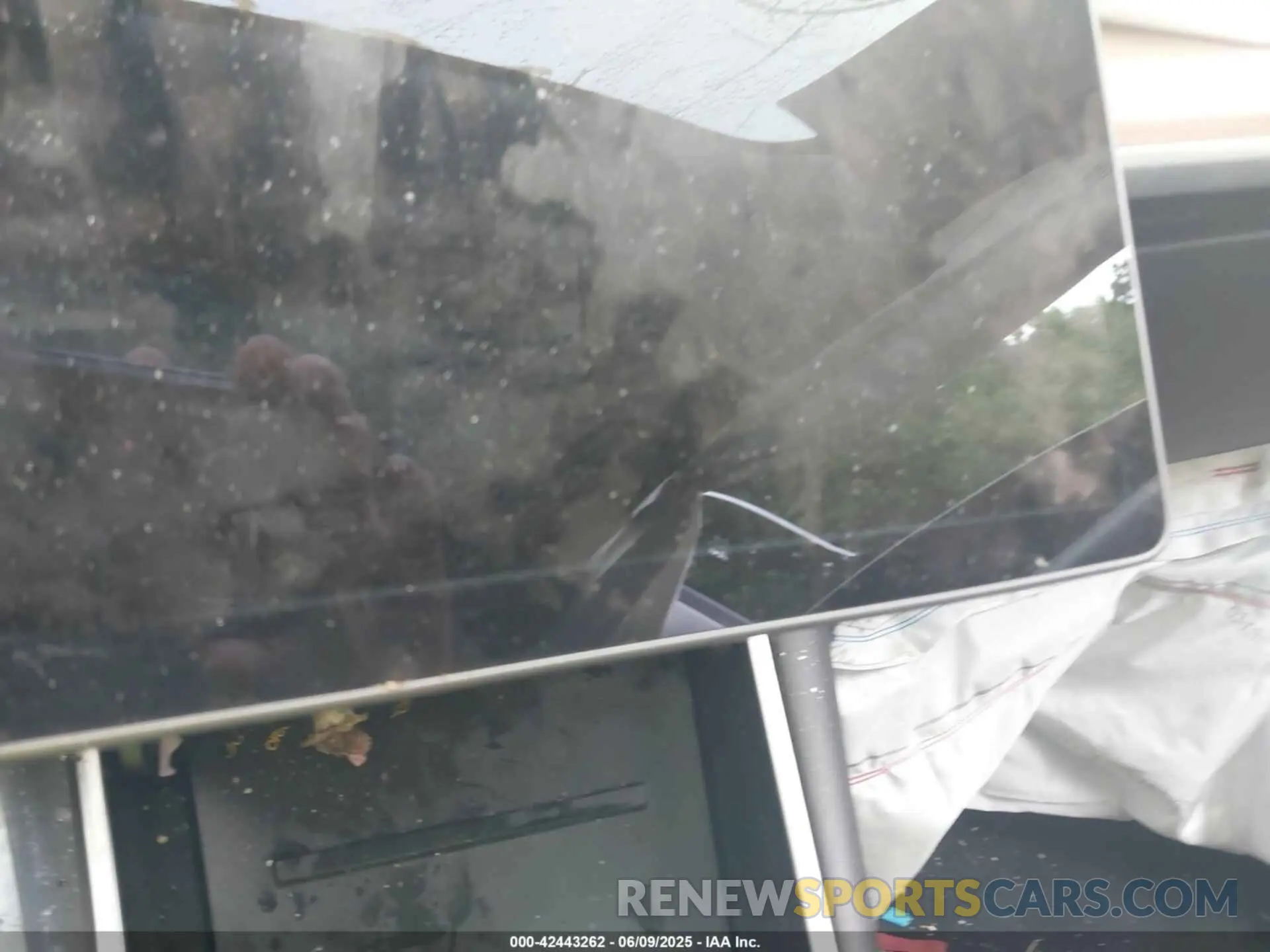14 Photograph of a damaged car 5YJ3E1EA7LF645286 TESLA MODEL 3 2020